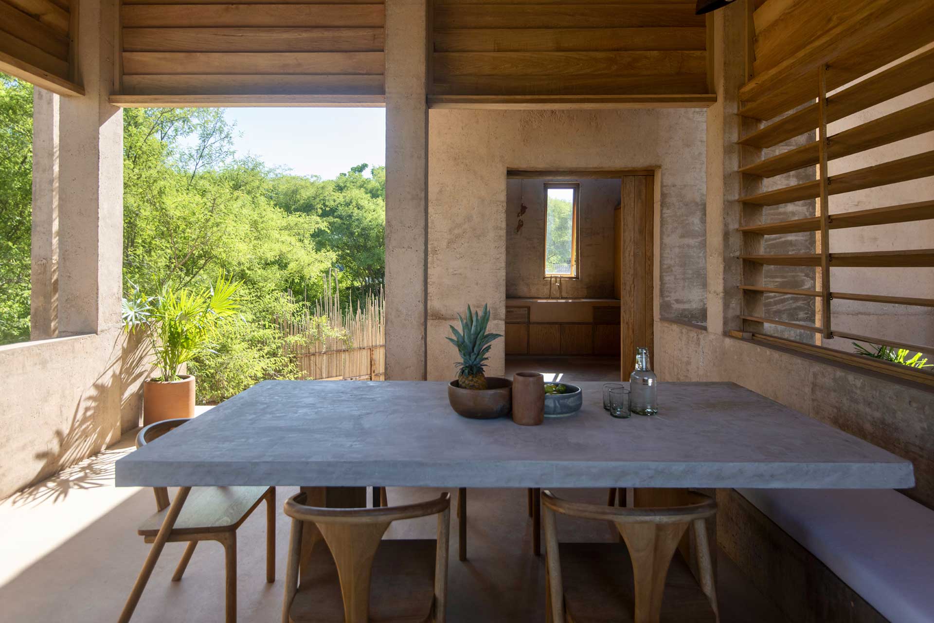 casa-naya_villa_oaxaca-mexico_interior-table.jpg