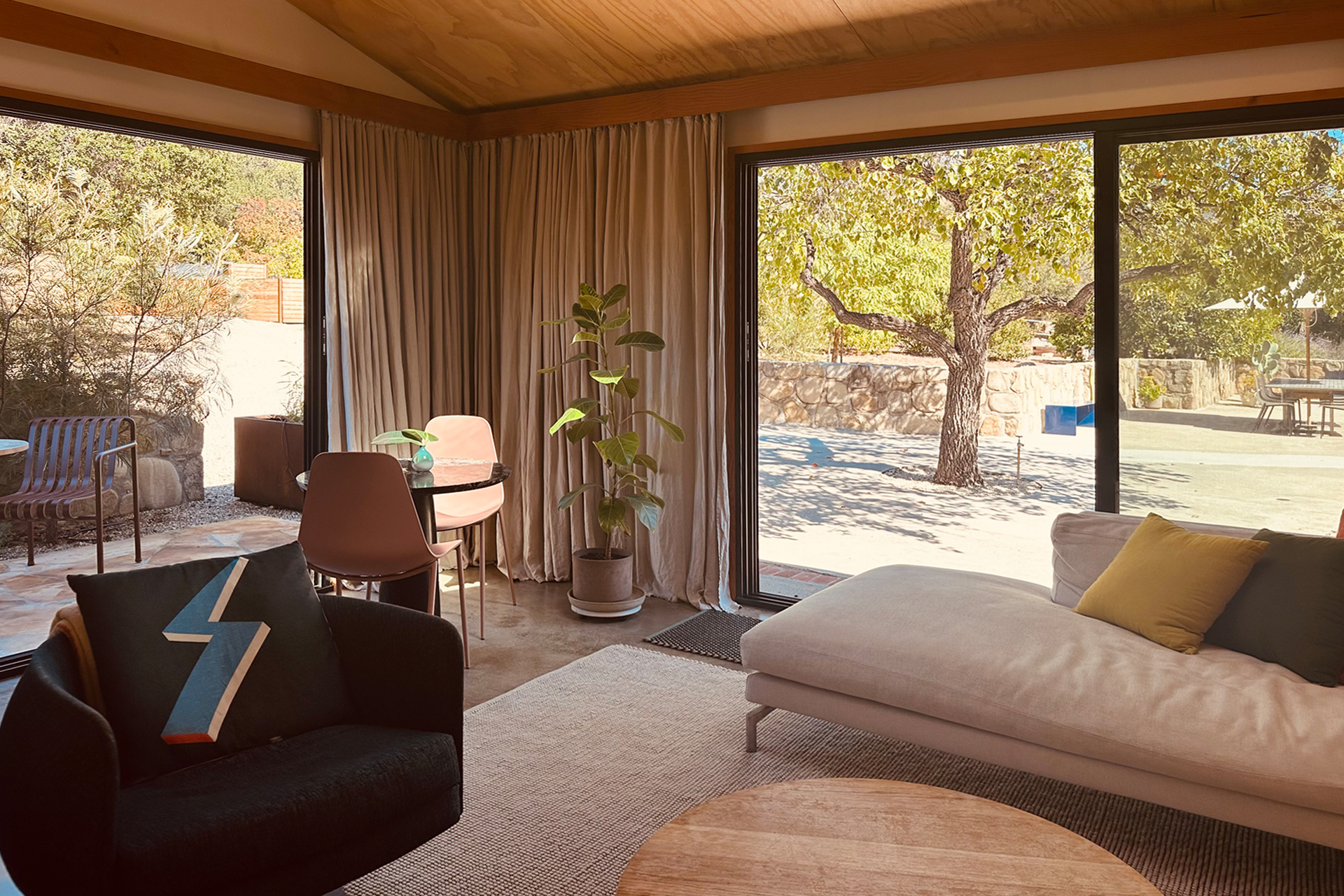 modern-east-end-ranch_house_ojai-california-usa_studio-interior-view.jpg