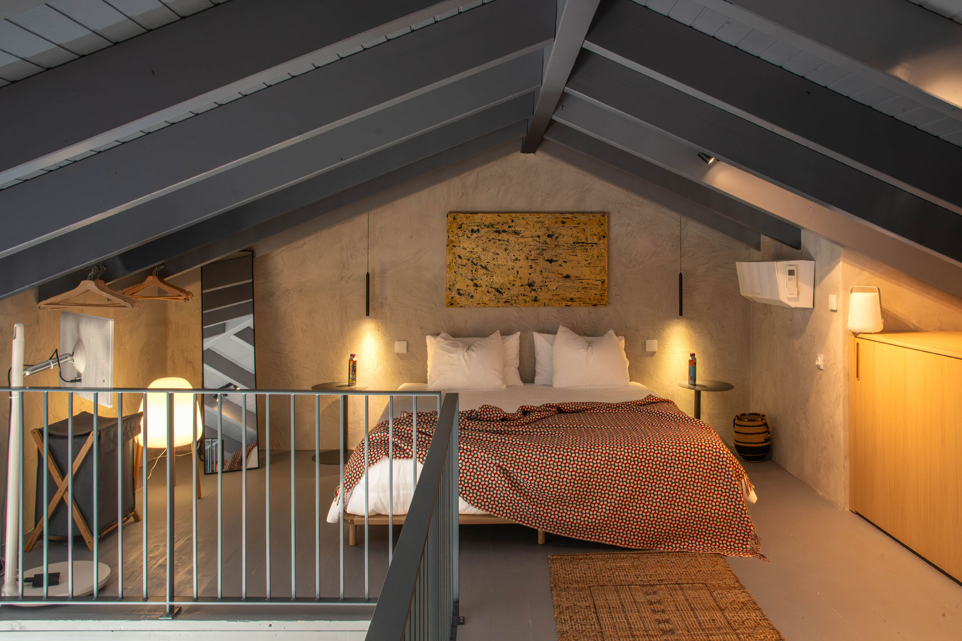 quinta-da-lila-the-granite-house_estate_Faro-District-portugal_interior-bedroom.jpg
