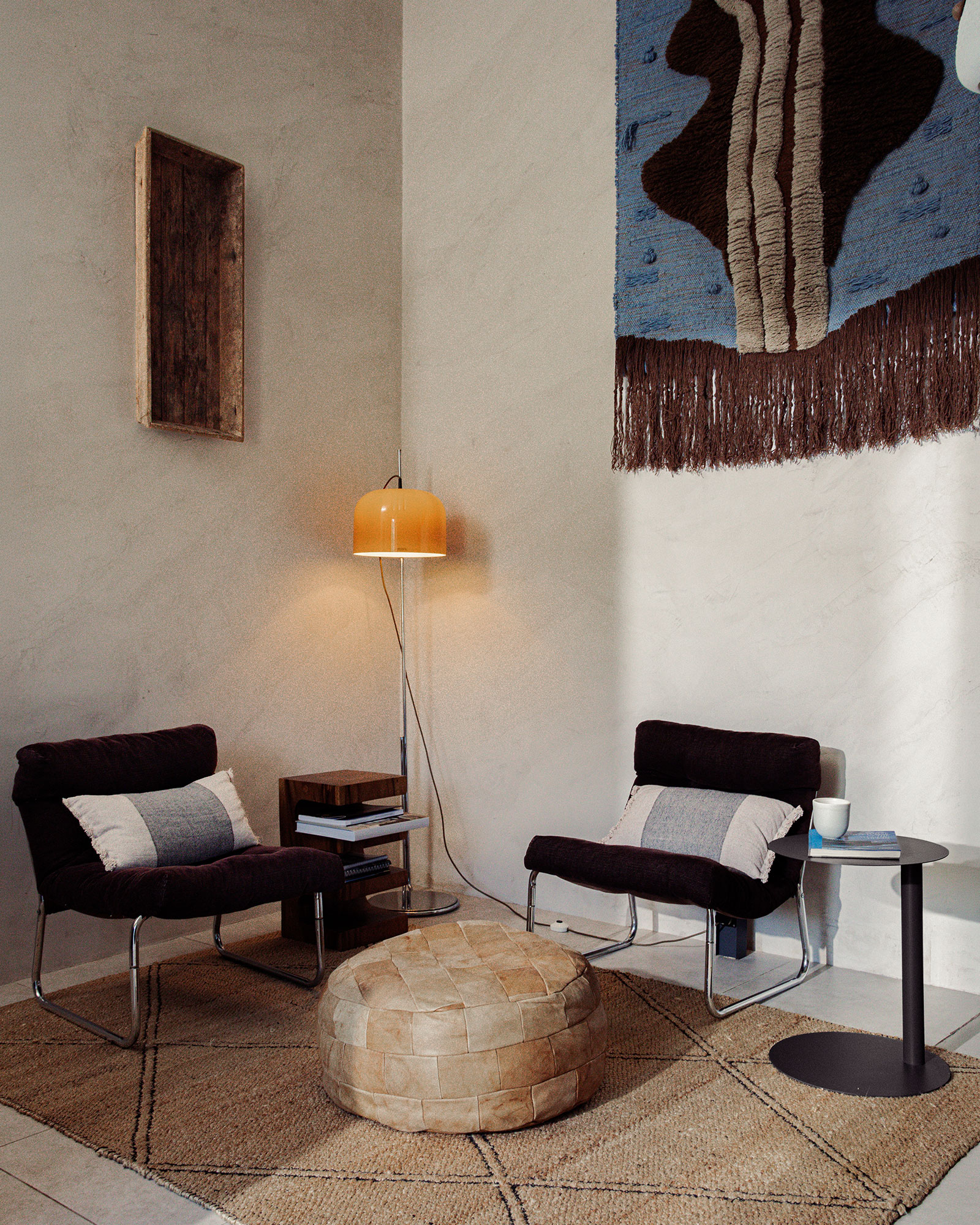 quinta-da-lila-the-bakers-cottage_estate_Faro-District-portugal_interior-chairs.jpg