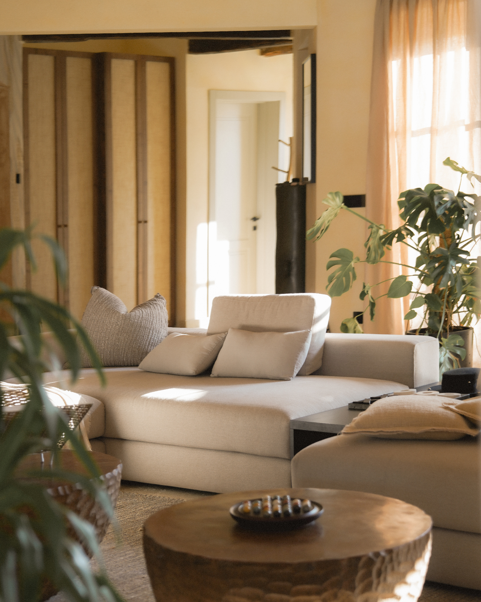 lamaison_villa_istria-croatia_interior-sofa.jpg