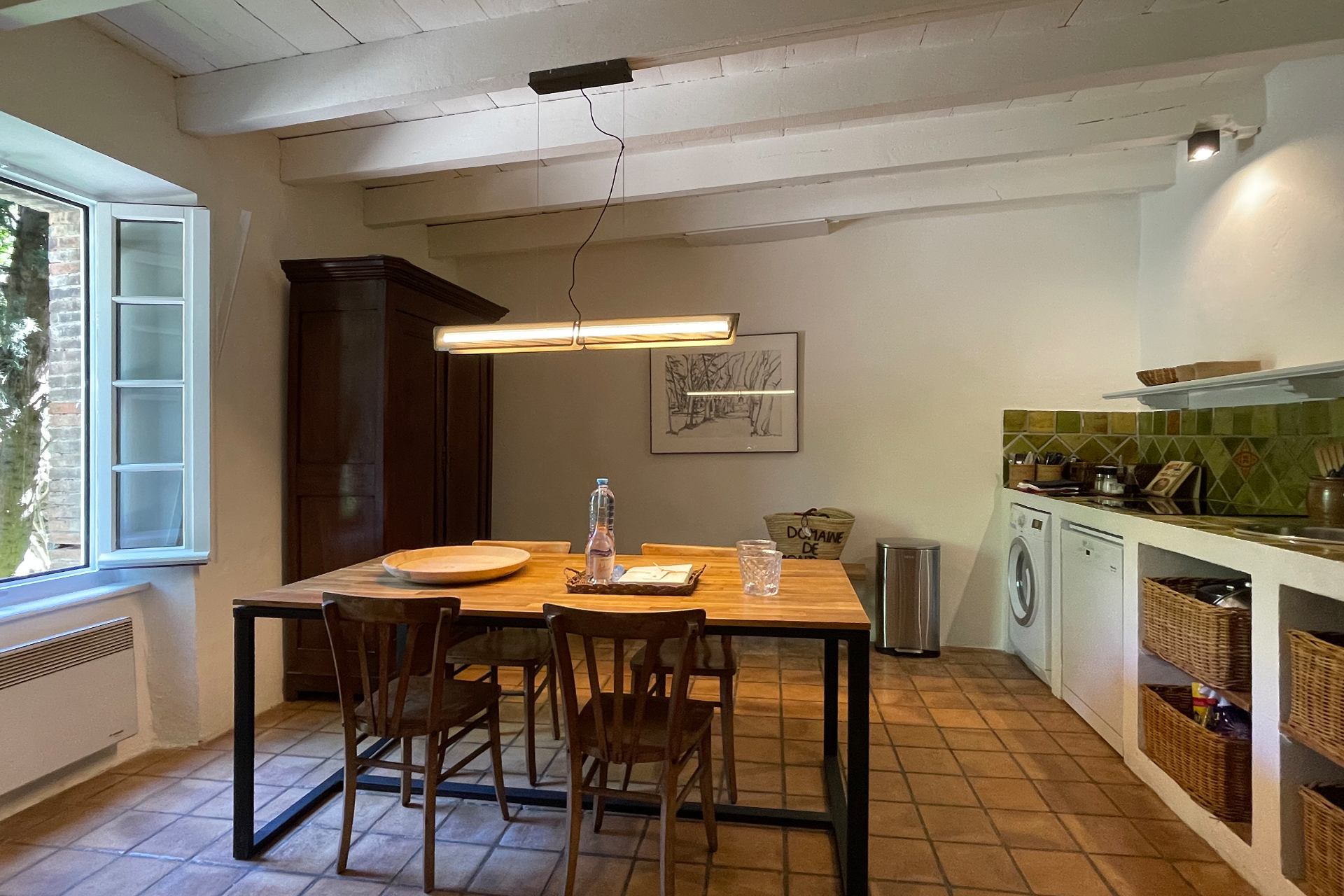 montlaur-cottage_cottage_occitanie-france_interior-kitchen.jpg