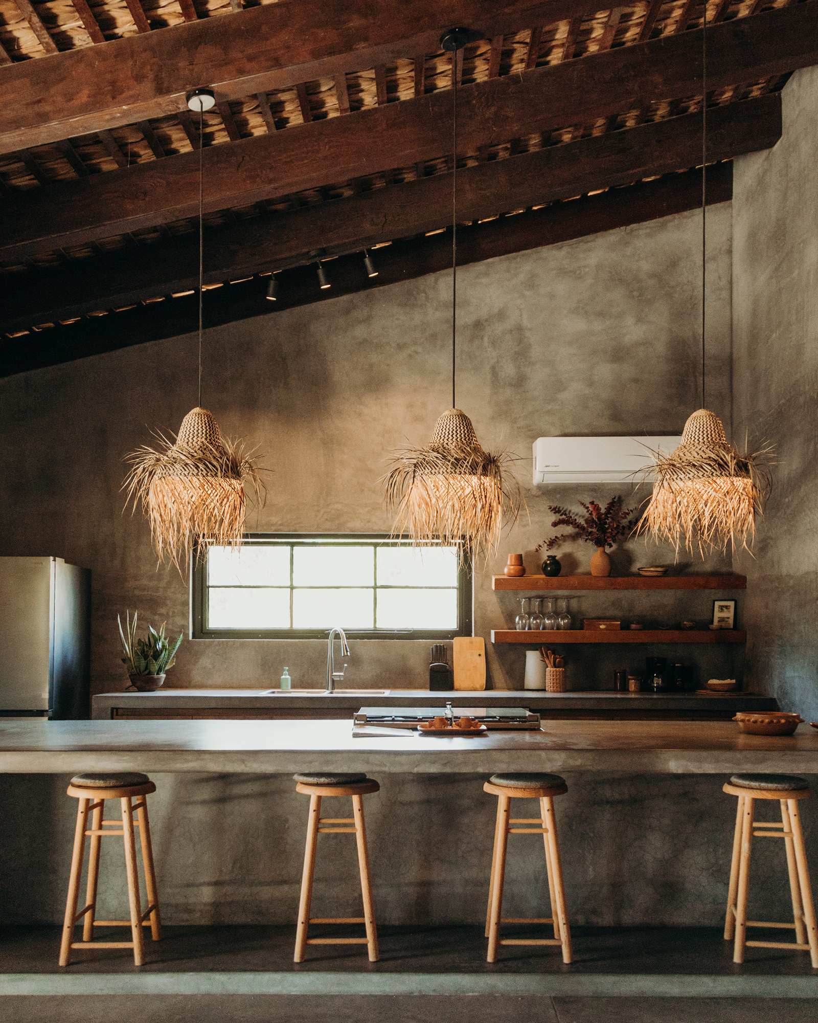 casa-de-zorros_house_el-pescadero-baja-california-sur-mexico_interior-kitchen-space.jpg