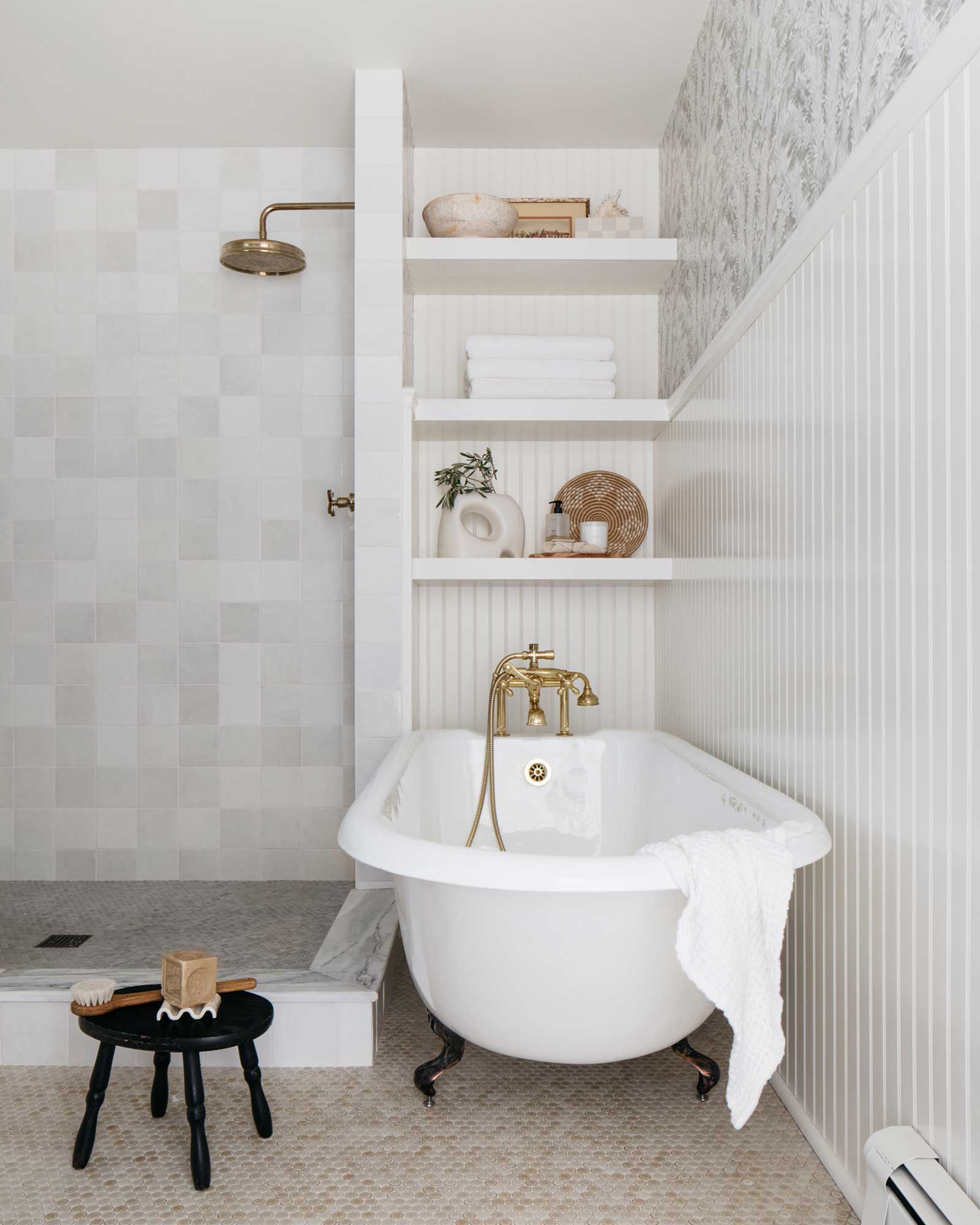 the-asher_house_wisconsin-usa_interior-bathroom.jpg