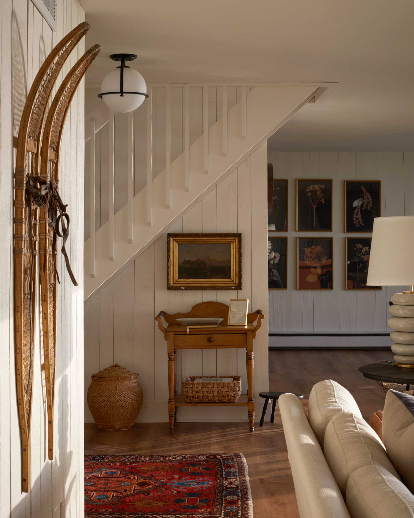 the-asher_house_wisconsin-usa_interior-stairs.jpg
