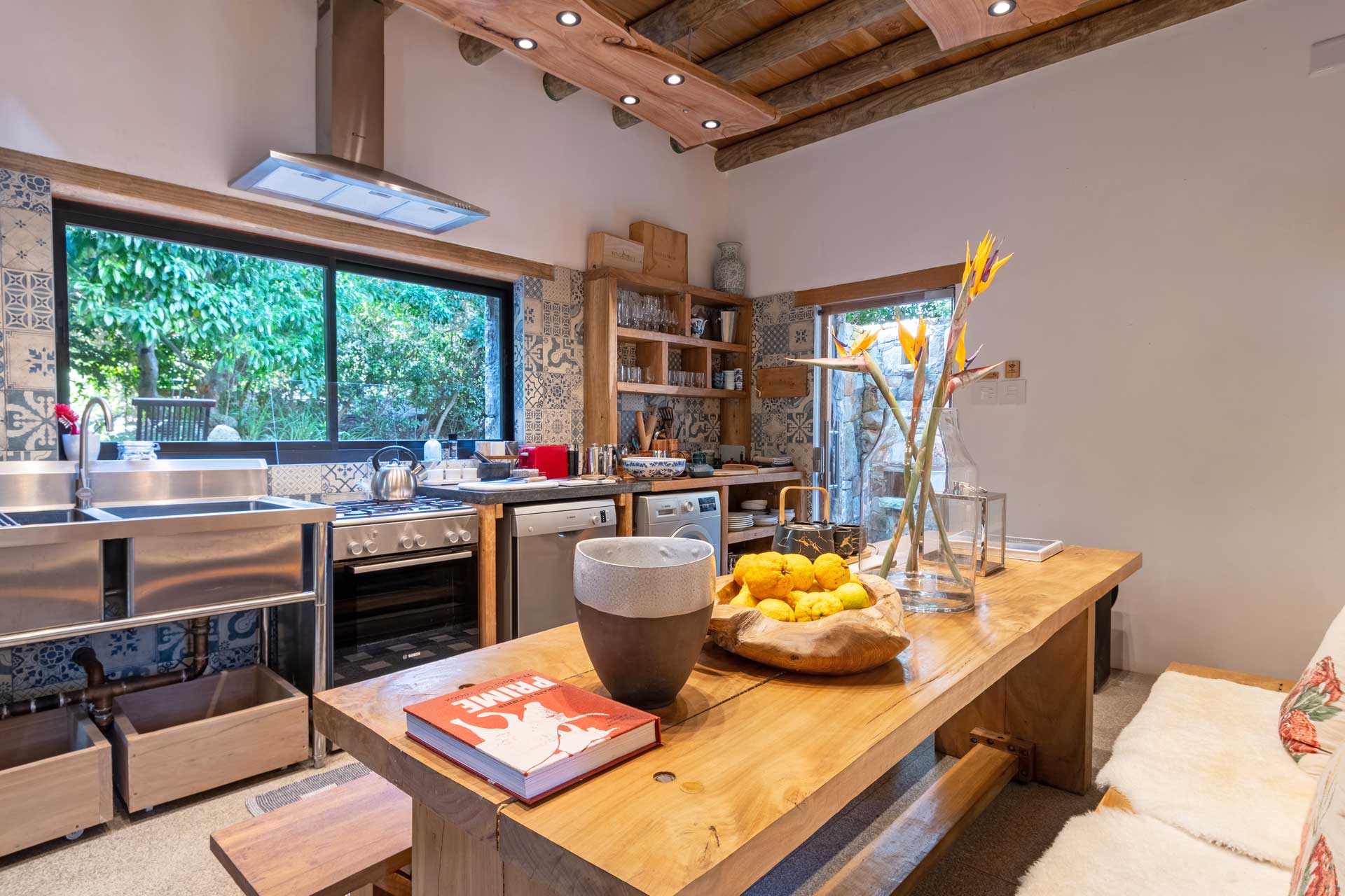 kinghorns-gardens-luxury-retreat-and-farm-garden_estate_cape-town-south-africa_interior-kitchen.jpg