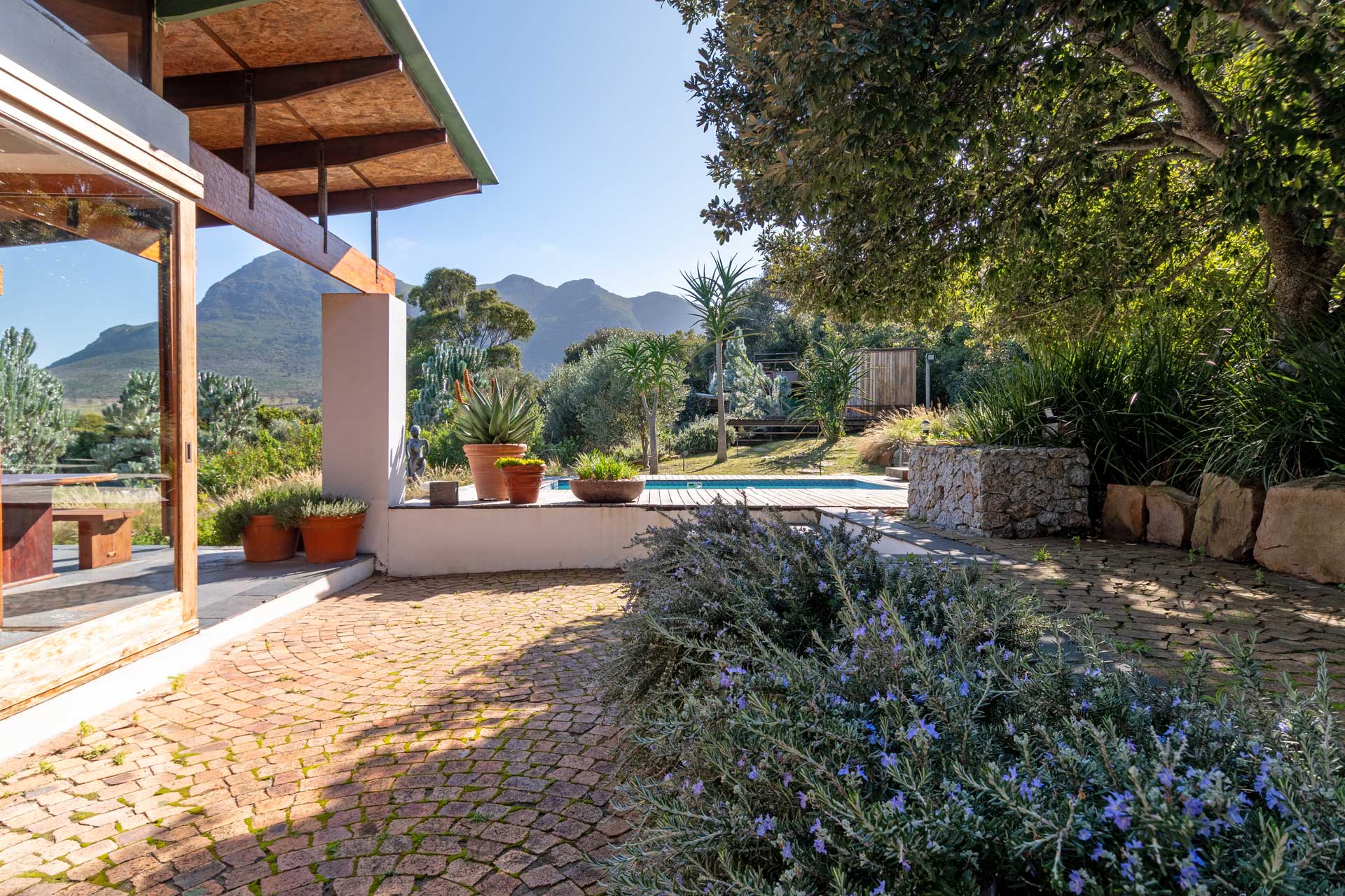 kinghorns-gardens-luxury-retreat-and-farm-garden_estate_cape-town-south-africa_main-house-exterior.jpg