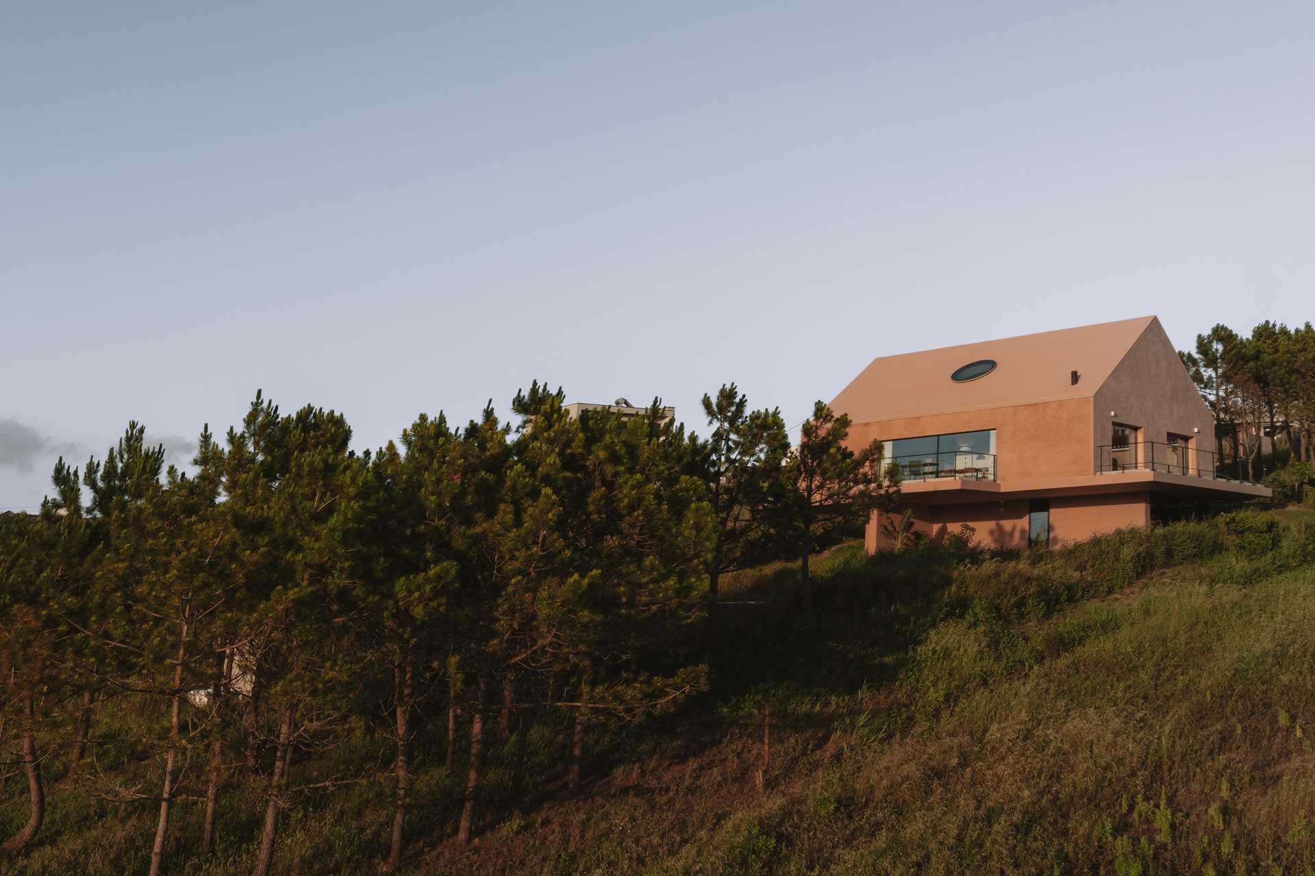 casa-plaj_villa_lisbon-portugal_exterior.jpg