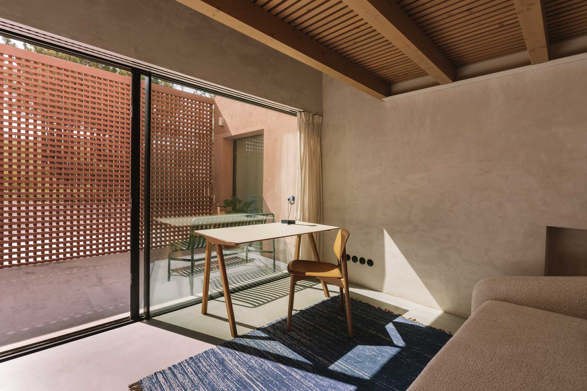casa-plaj_villa_lisbon-portugal_interior.jpg