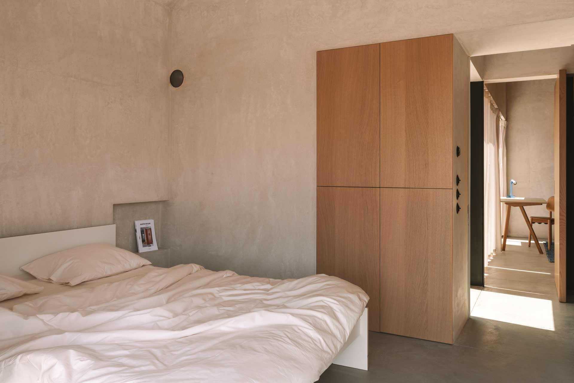 casa-plaj_villa_lisbon-portugal_interior-bedroom.jpg