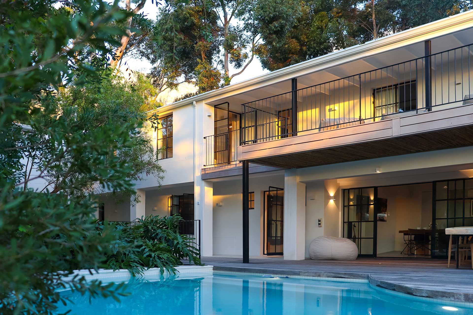river42-camps-bay_villa_cape-town-south-africa_exterior-facade-detail.jpg