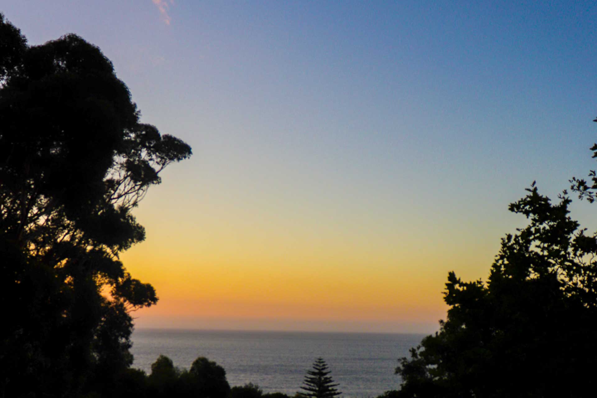 river42-camps-bay_villa_cape-town-south-africa_exterior-sky.jpg