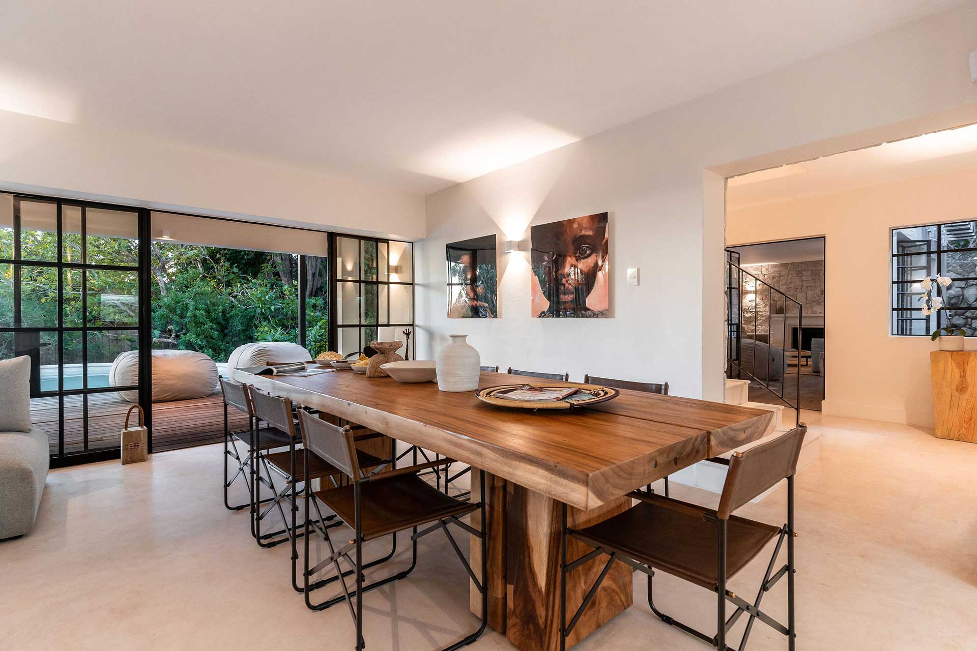 river42-camps-bay_villa_cape-town-south-africa_interior-space.jpg