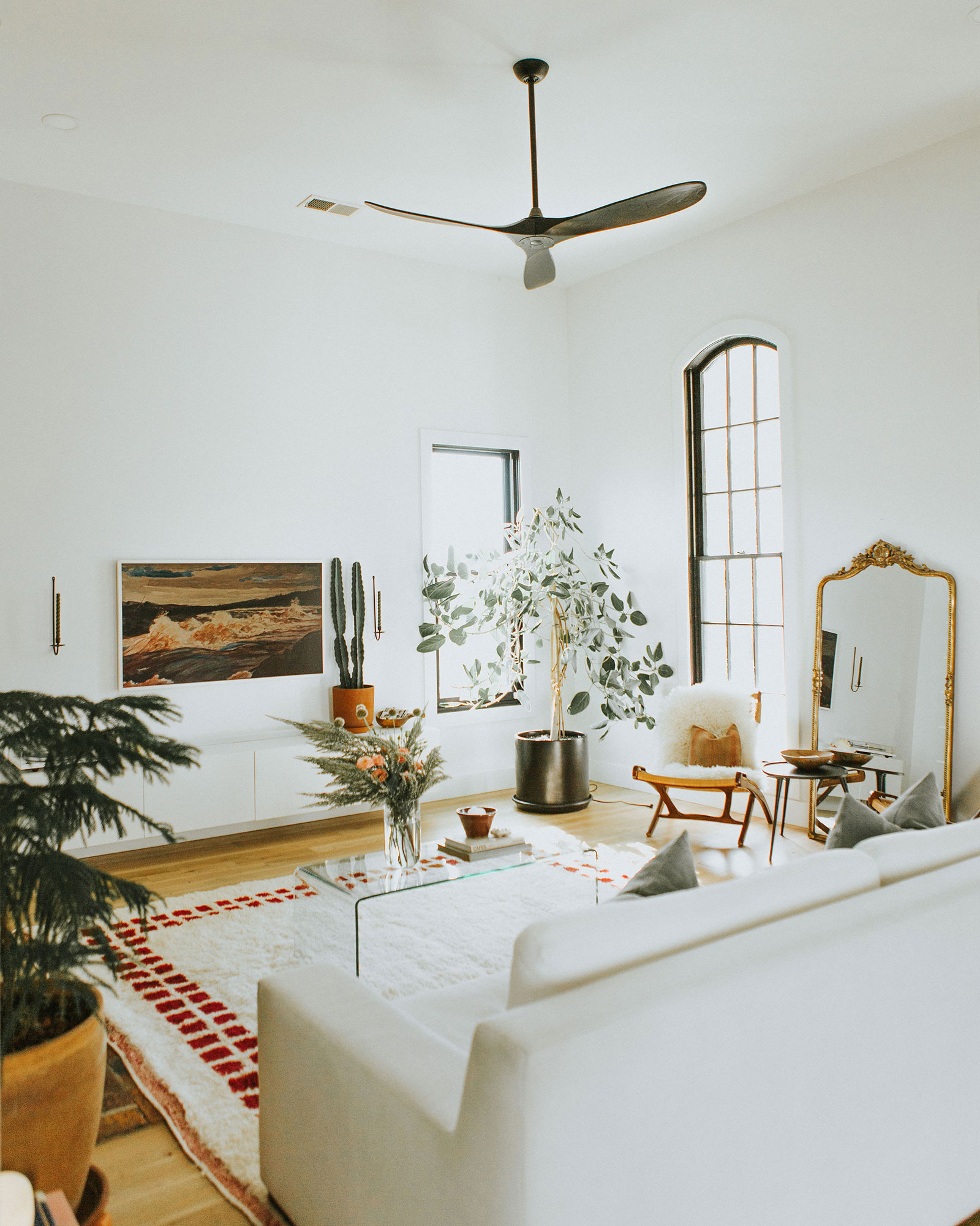 historic-dream_house_nashville-tennessee-usa_interior-living.jpg