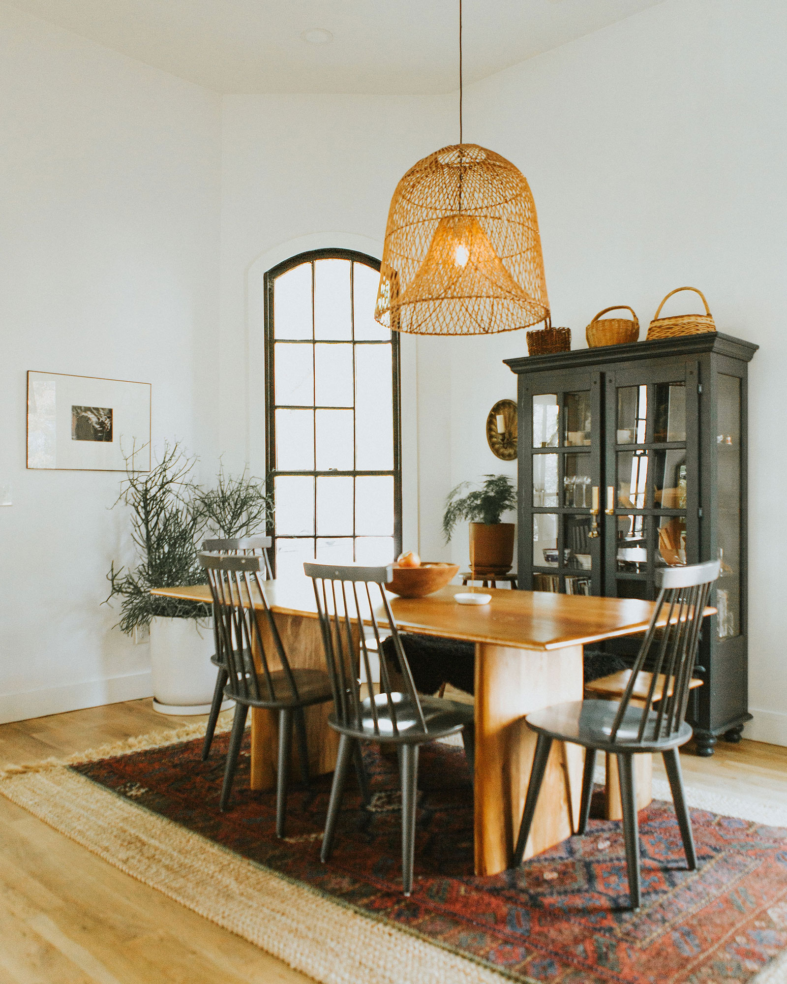 historic-dream_house_nashville-tennessee-usa_interior-table.jpg