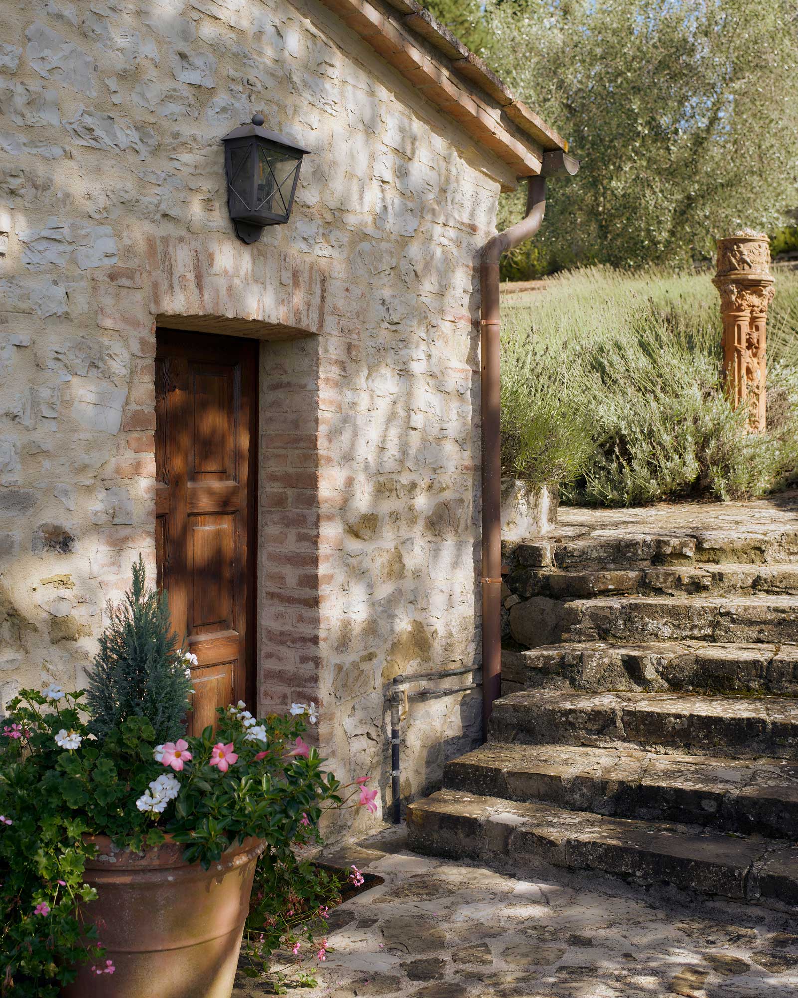 fattoria-valtellina_country-house_tuscany-italy_exterior-door.jpg