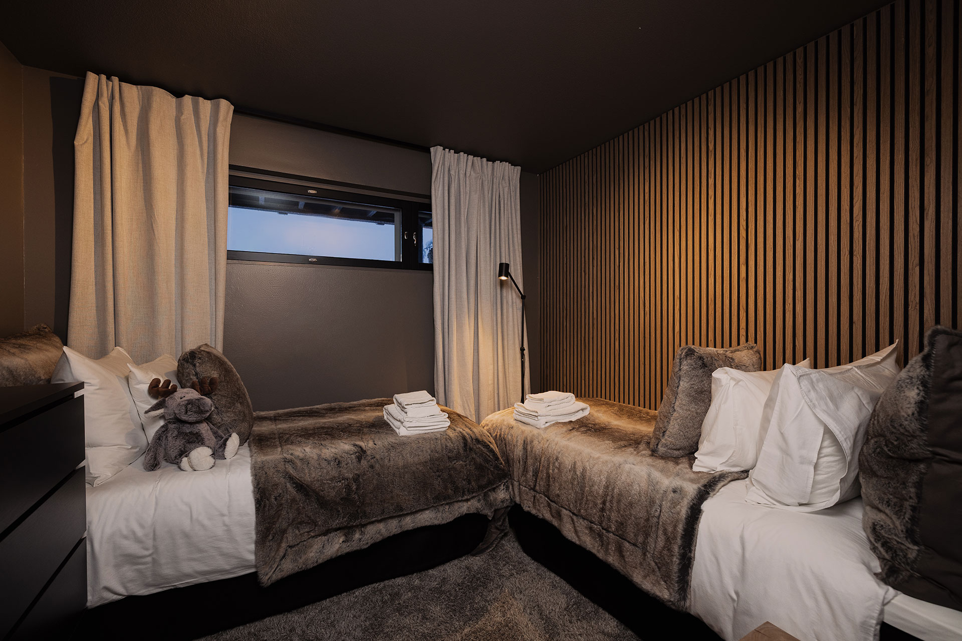 chalet-utsu_chalet_lapland-finland_interior-bedroom.jpg