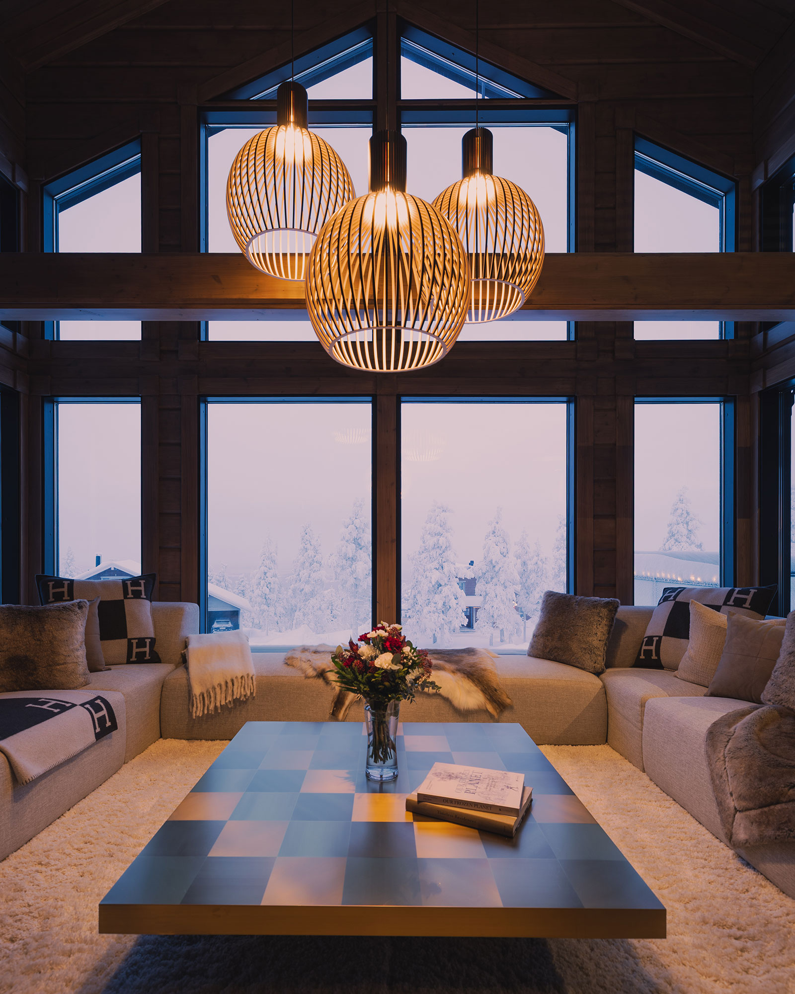 chalet-utsu_chalet_lapland-finland_interior-livingroom.jpg