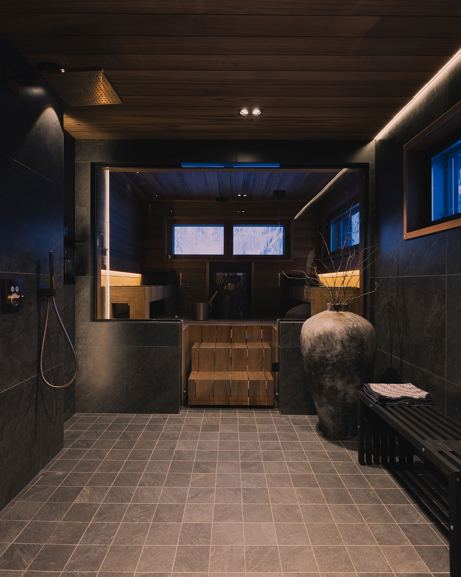 chalet-utsu_chalet_lapland-finland_interior-sauna.jpg