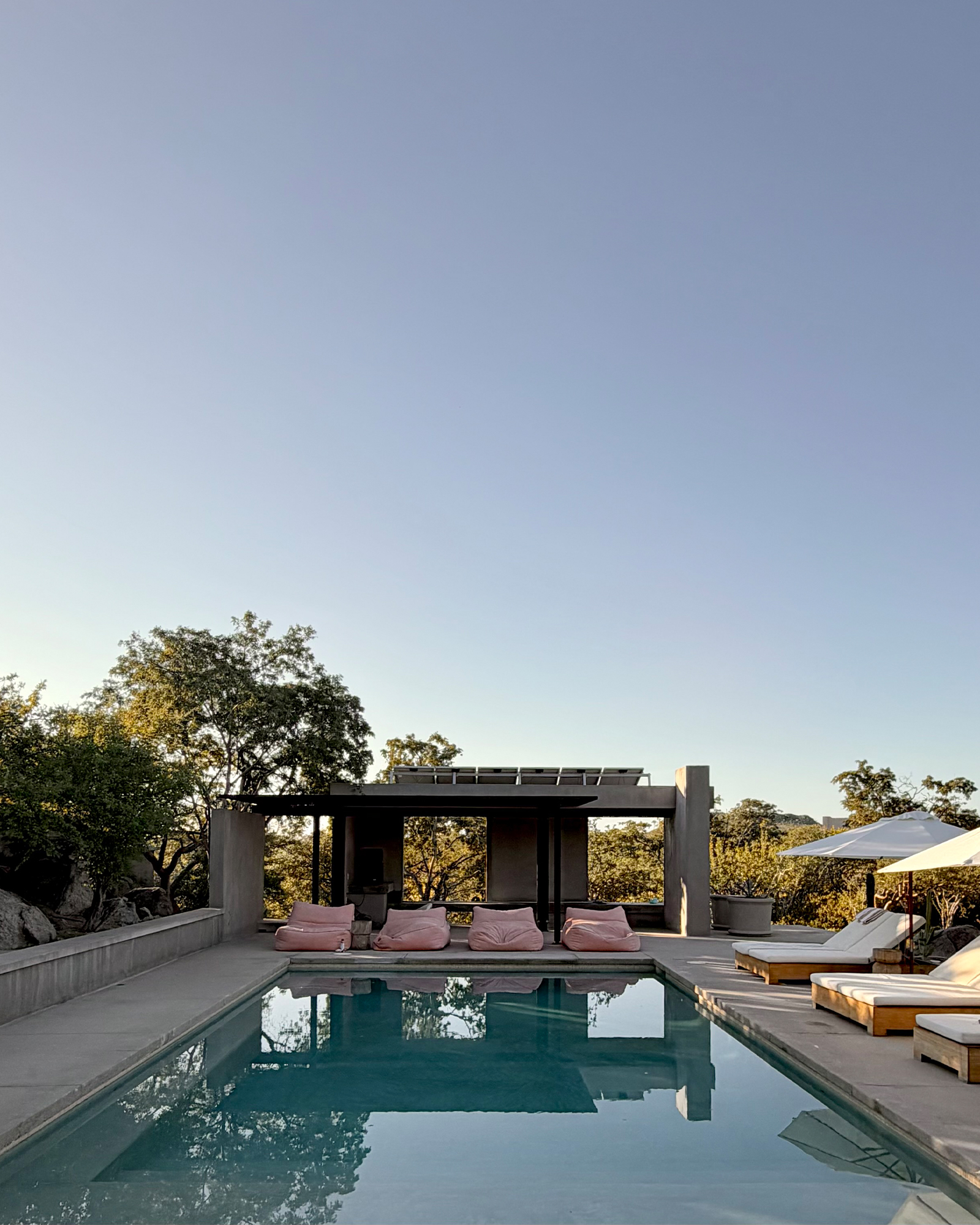 los-zacatitos-by-boutique_villa_baja-california-sur-mexico_exterior-pool.jpg