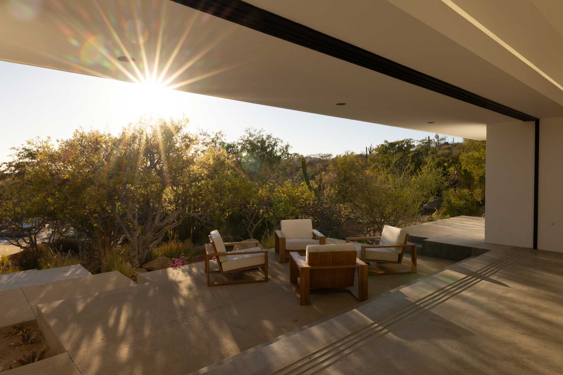 los-zacatitos-byboutique_villa_baja-california-sur-mexico_exterior-sunset-terrace.jpg