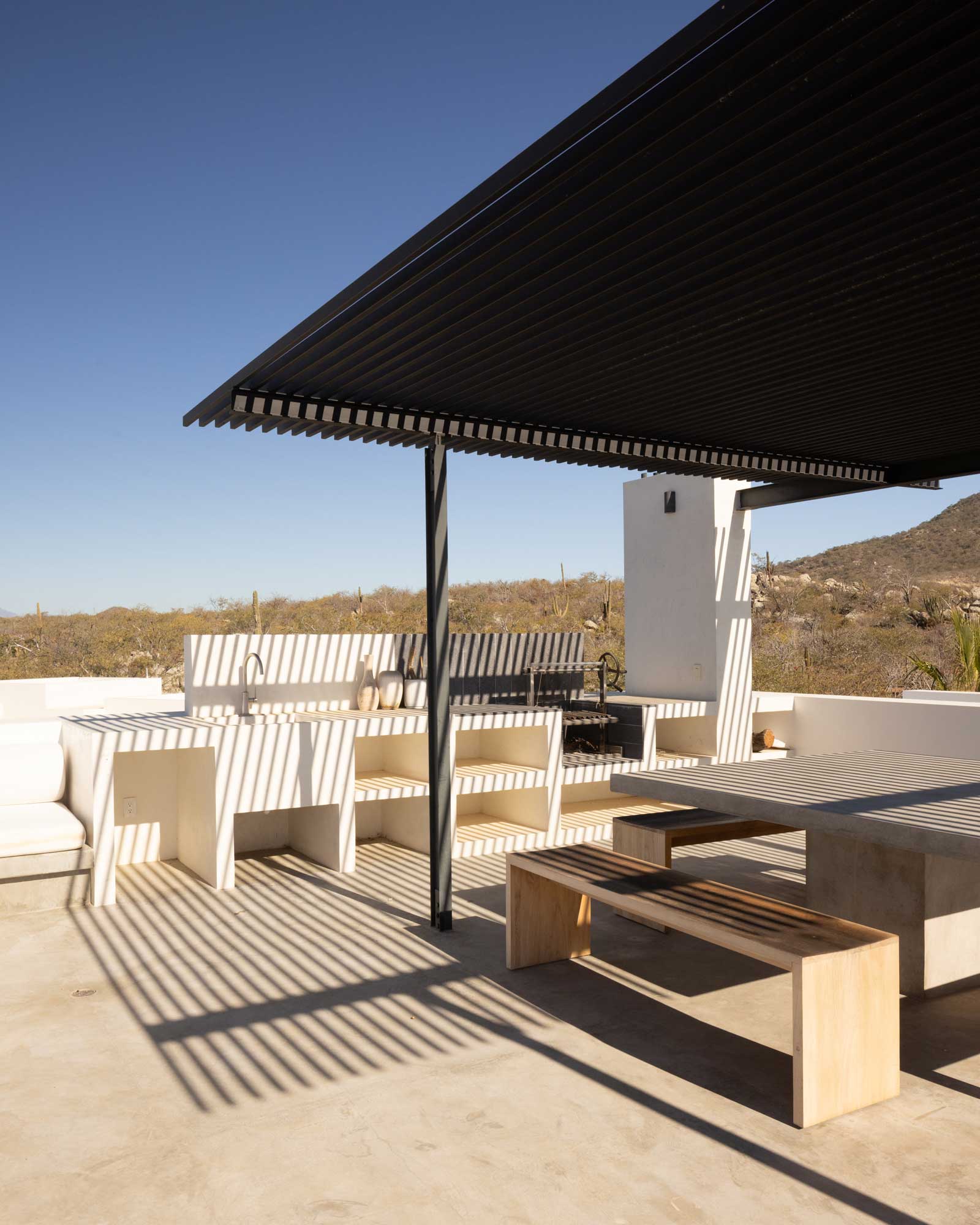 los-zacatitos-byboutique_villa_baja-california-sur-mexico_exterior-view-terrace.jpg