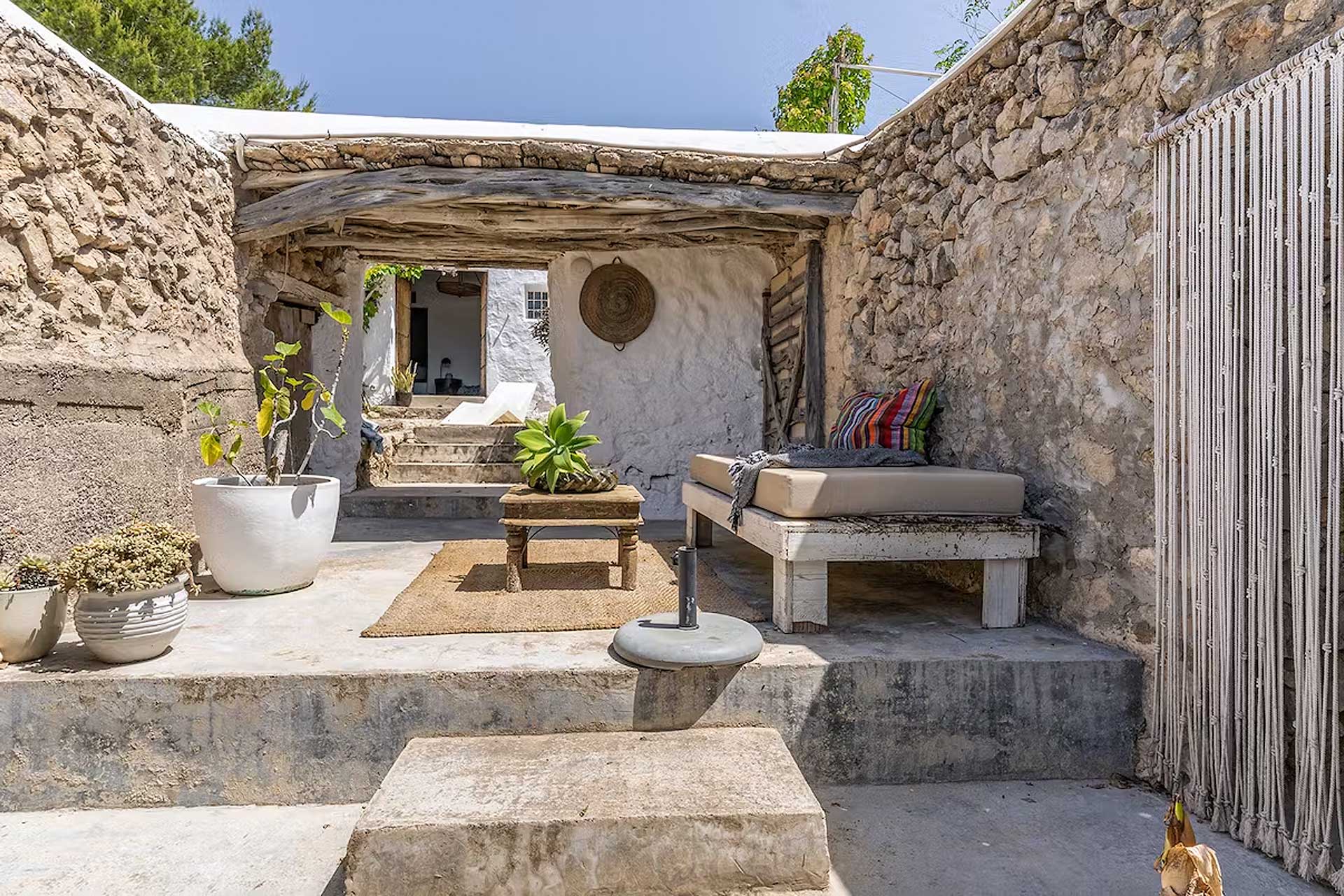 the-finca-at-san-vicente_farmhouse_Balearic-Islands-spain_exterior-design.jpg