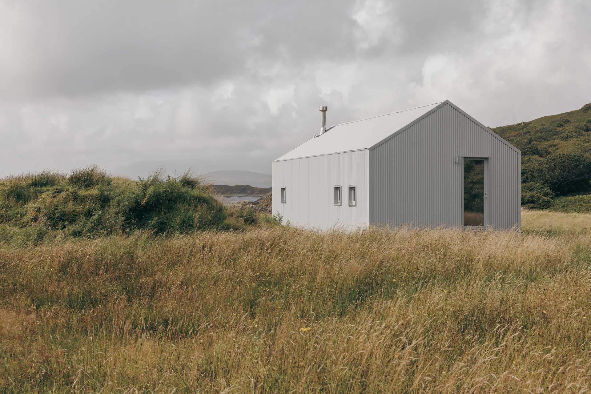 glasan_cabin_scotland-uk_exterior-cabin.jpg