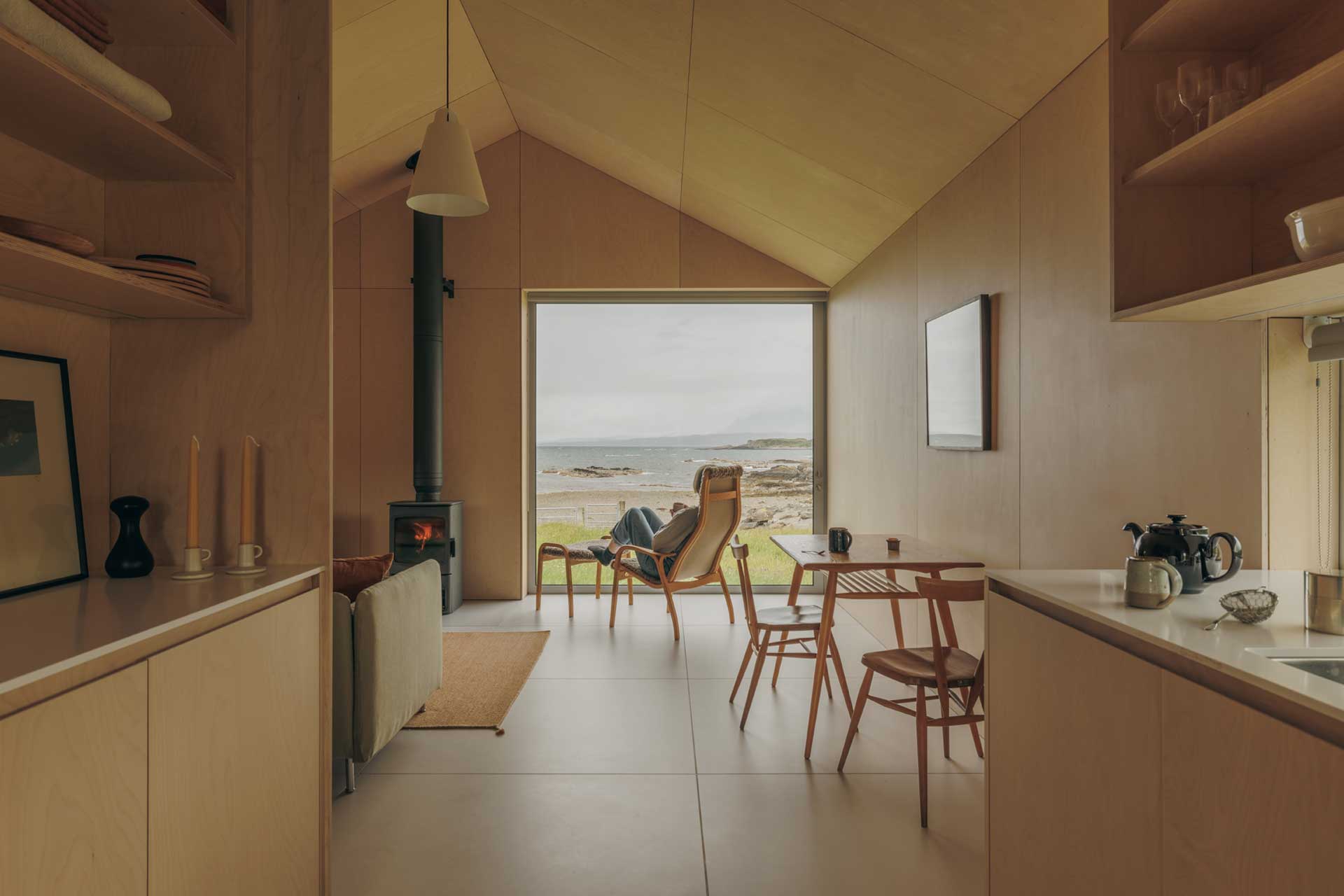 glasan_cabin_scotland-uk_interior.jpg