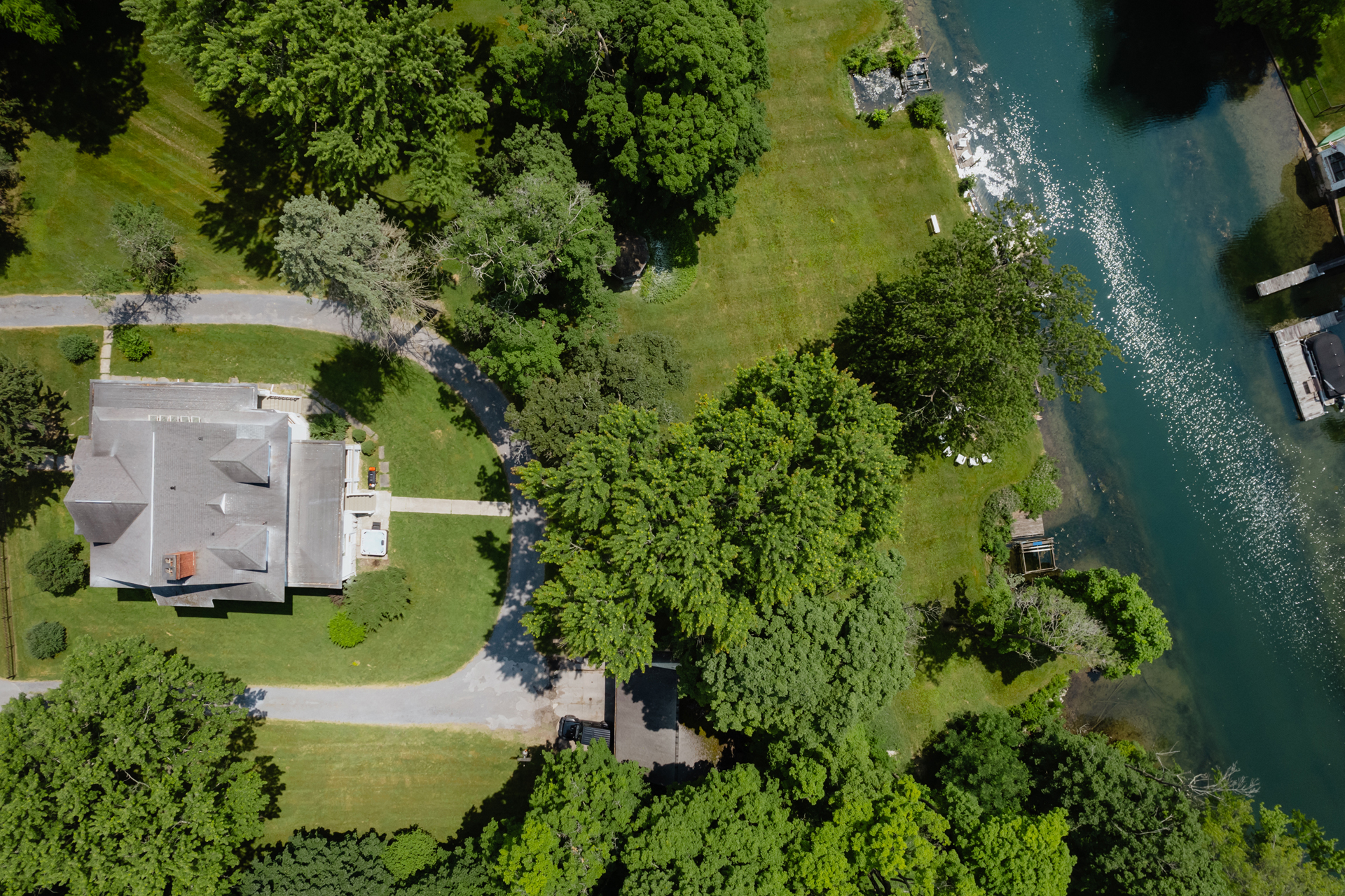 the-pearson-house_house_auburn_new-york_usa_exterior-aerial-house.jpg