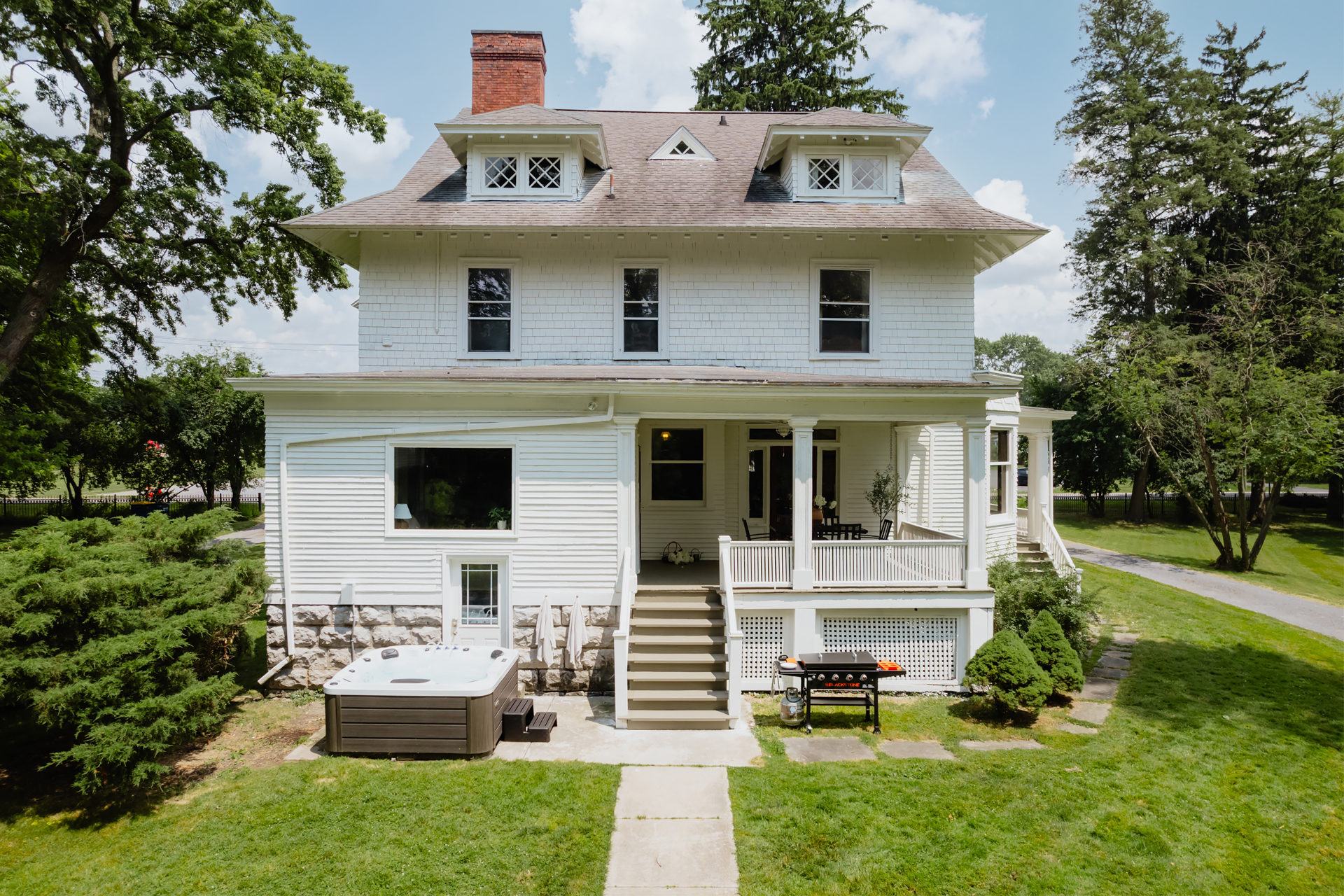 the-pearson-house_house_auburn_new-york_usa_exterior-back.jpg