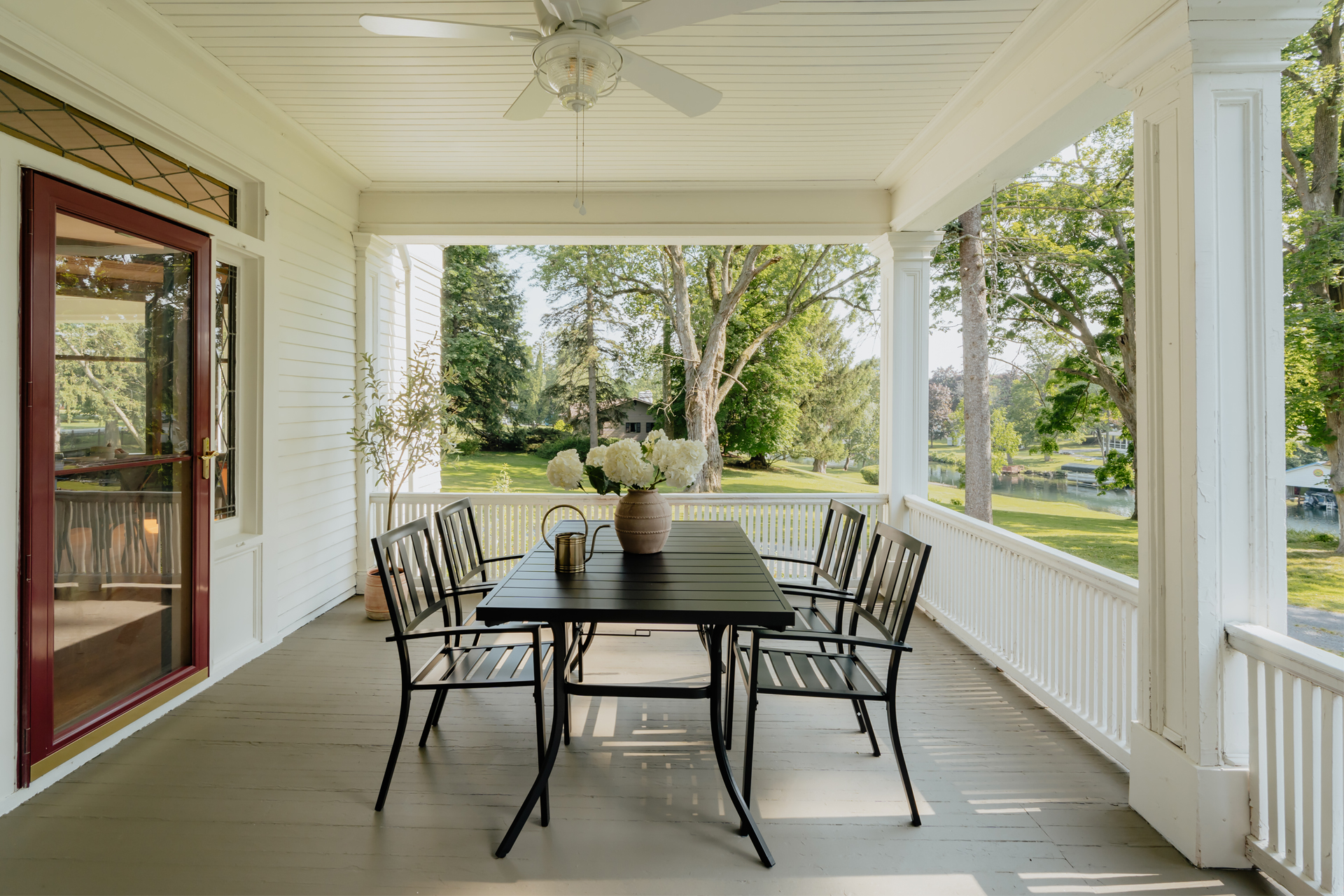 the-pearson-house_house_auburn_new-york_usa_exterior-outdoor-tabkle.jpg