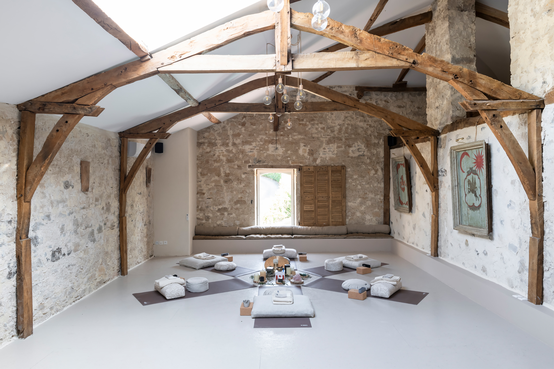 domaine-lermitage_estate_hastingues_france_interior-maditation-room.jpg