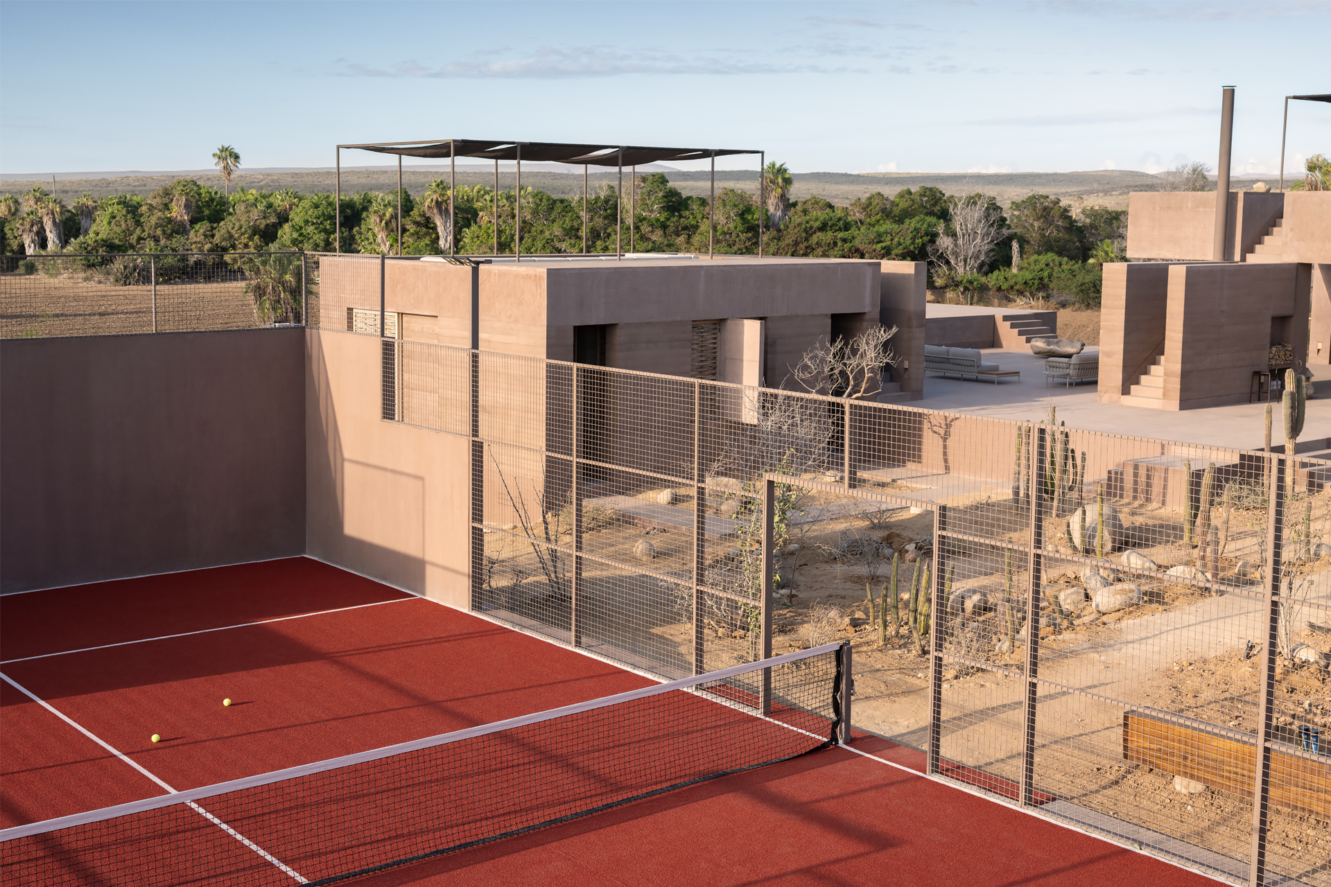 pacífico-norte_house_todos-santos_mexico_exterior-tennis-court.jpg