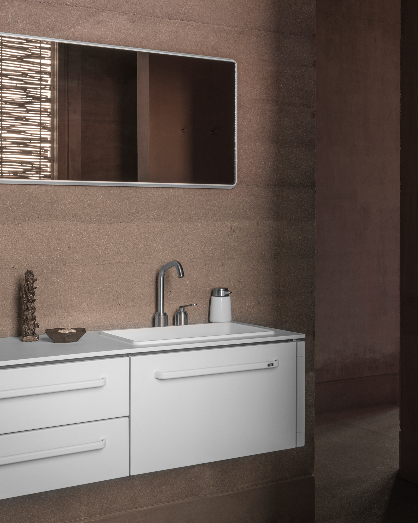 pacífico-norte_house_todos-santos_mexico_interior-bathroom-sink.jpg