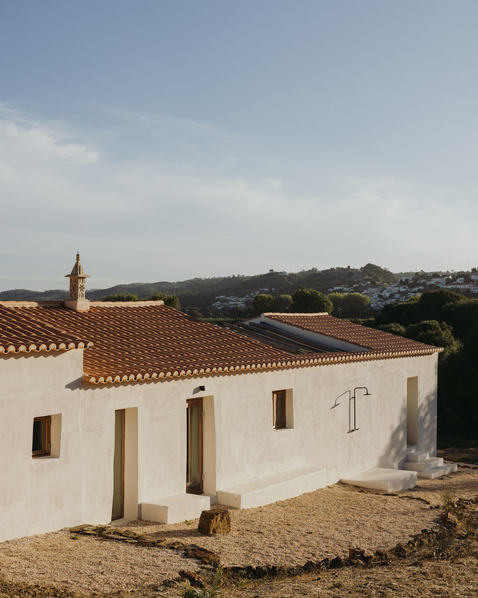 maybe-october_farmhouse_faro-district-portugal_exterior-facade-design.jpg