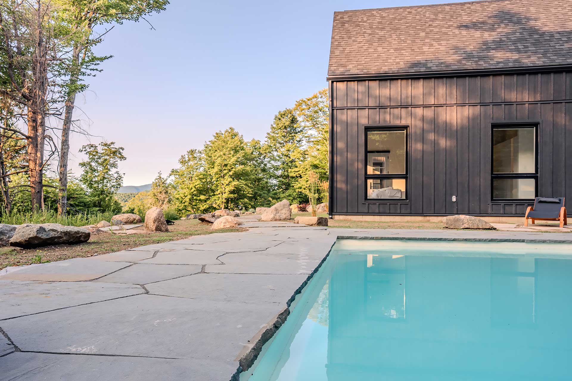 alpine-reverie-by-boutique_house_quebec-canada_exterior-pool-detail.jpg
