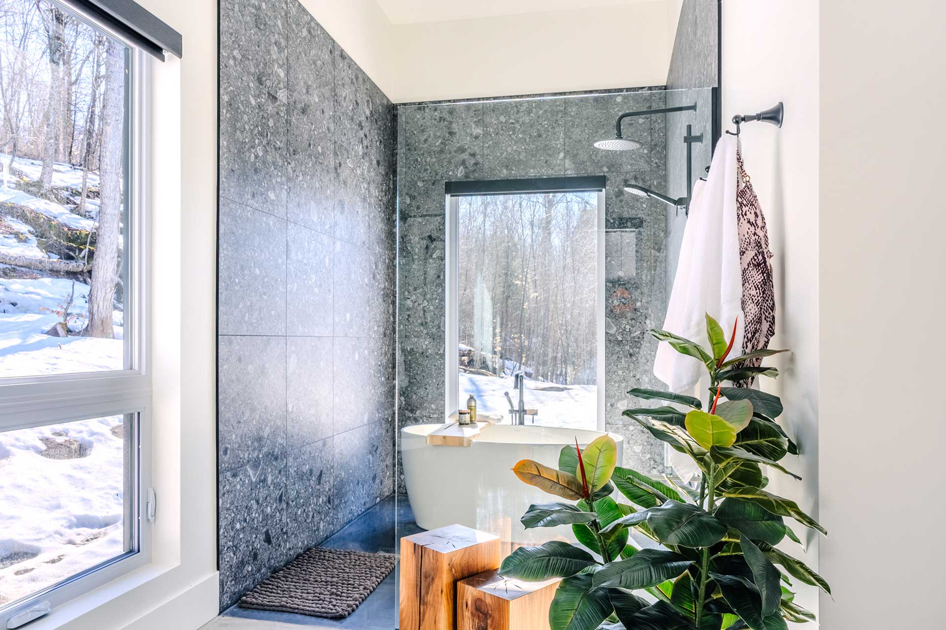 alpine-reverie-by-boutique_house_quebec-canada_interior-bathroom.jpg