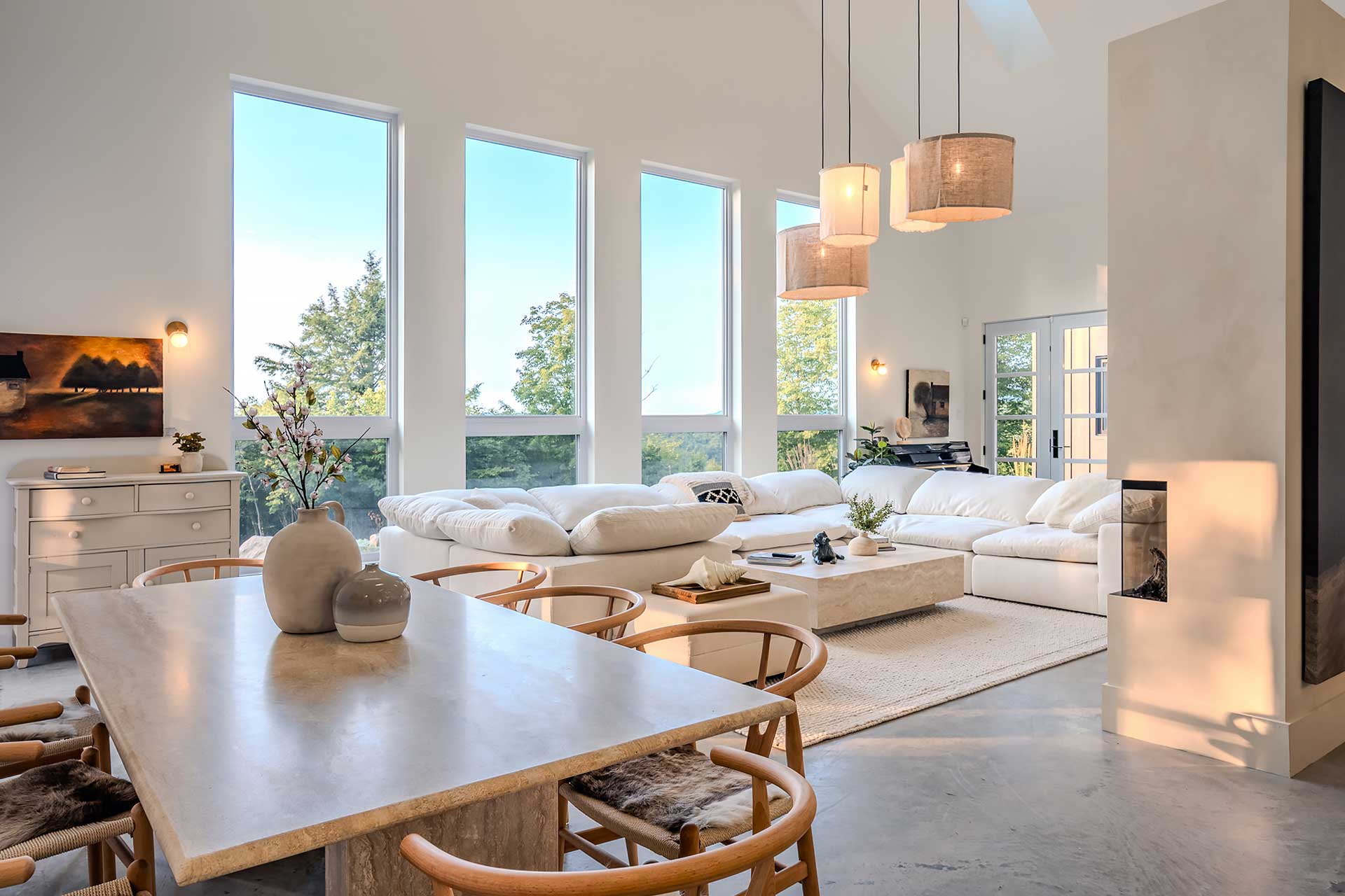 alpine-reverie-by-boutique_house_quebec-canada_interior-summer.jpg