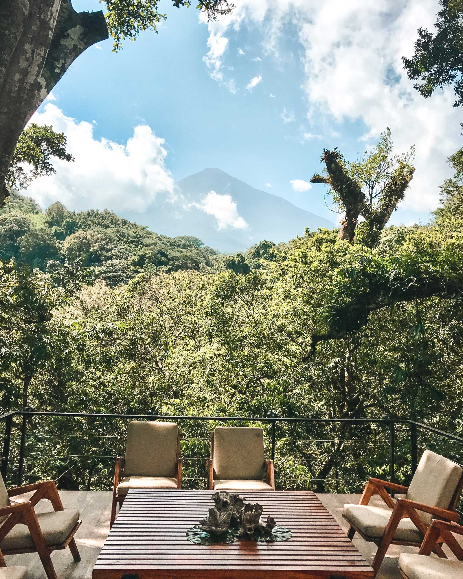 casa-ecco_house_antigua-guatemala_exterior-view-terrace.jpg