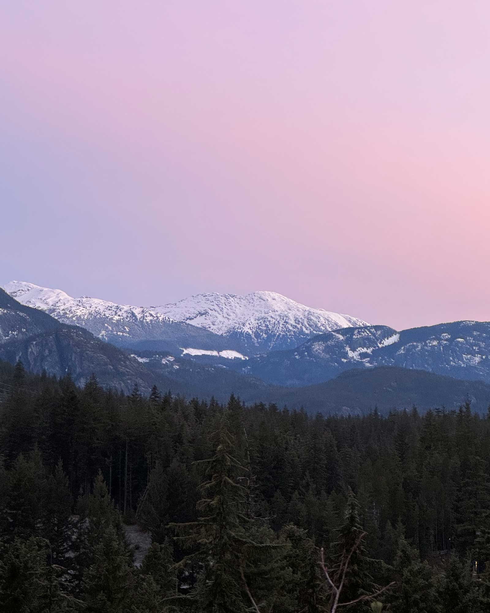 the-wedge_chalet_Whistler_california_usa_whistler-mood-sunset.jpg