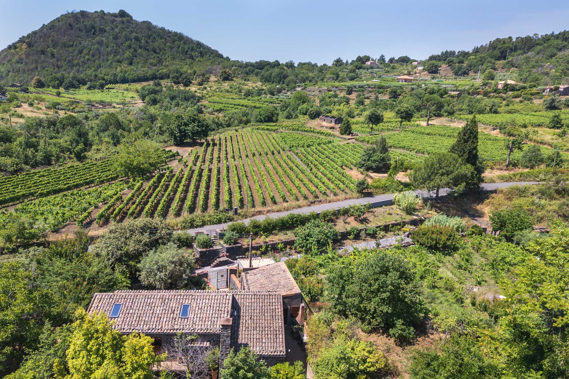 casa-varanni_house_sicily-italy_exterior-drone.jpg