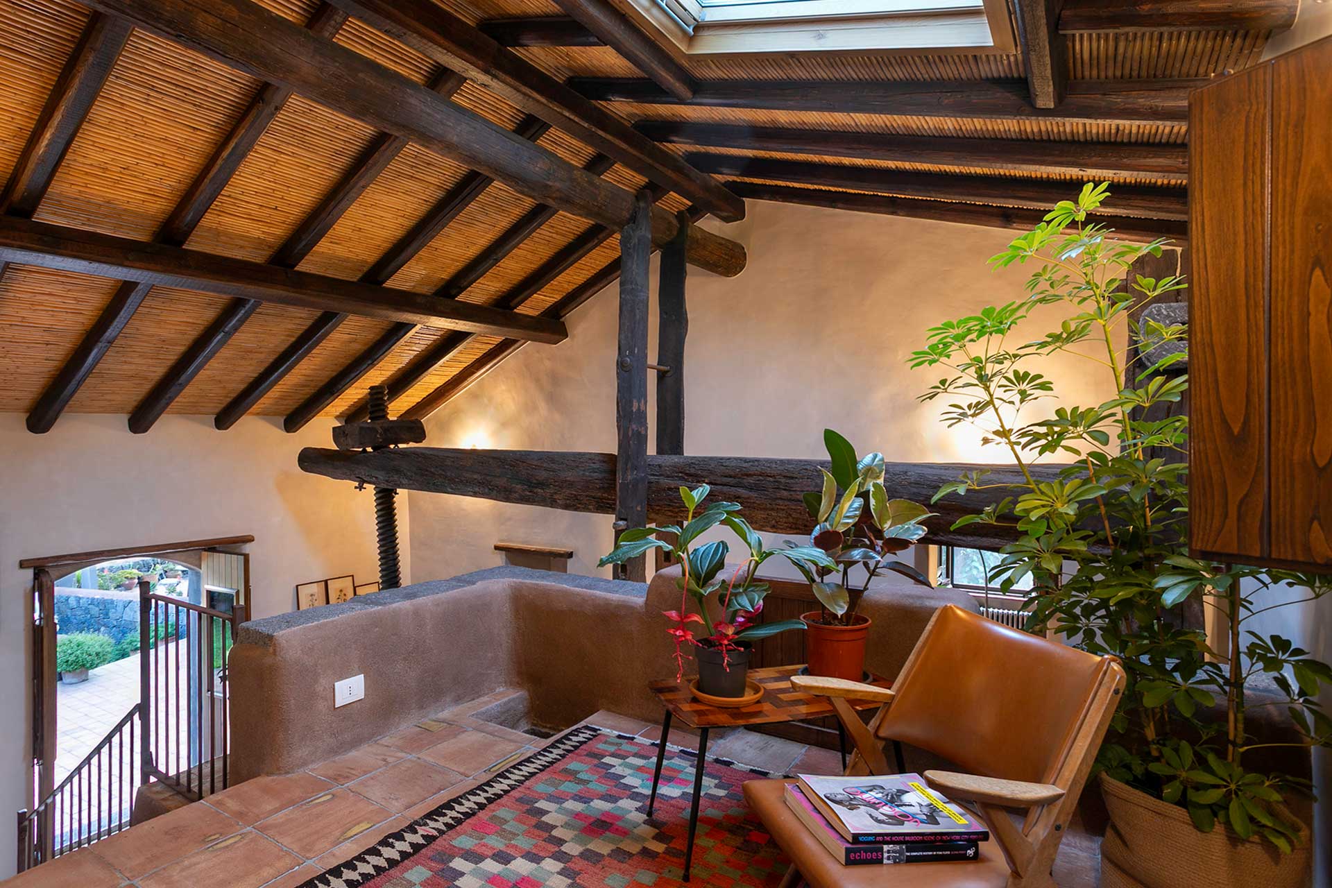 casa-varanni_house_sicily-italy_interior-chair.jpg