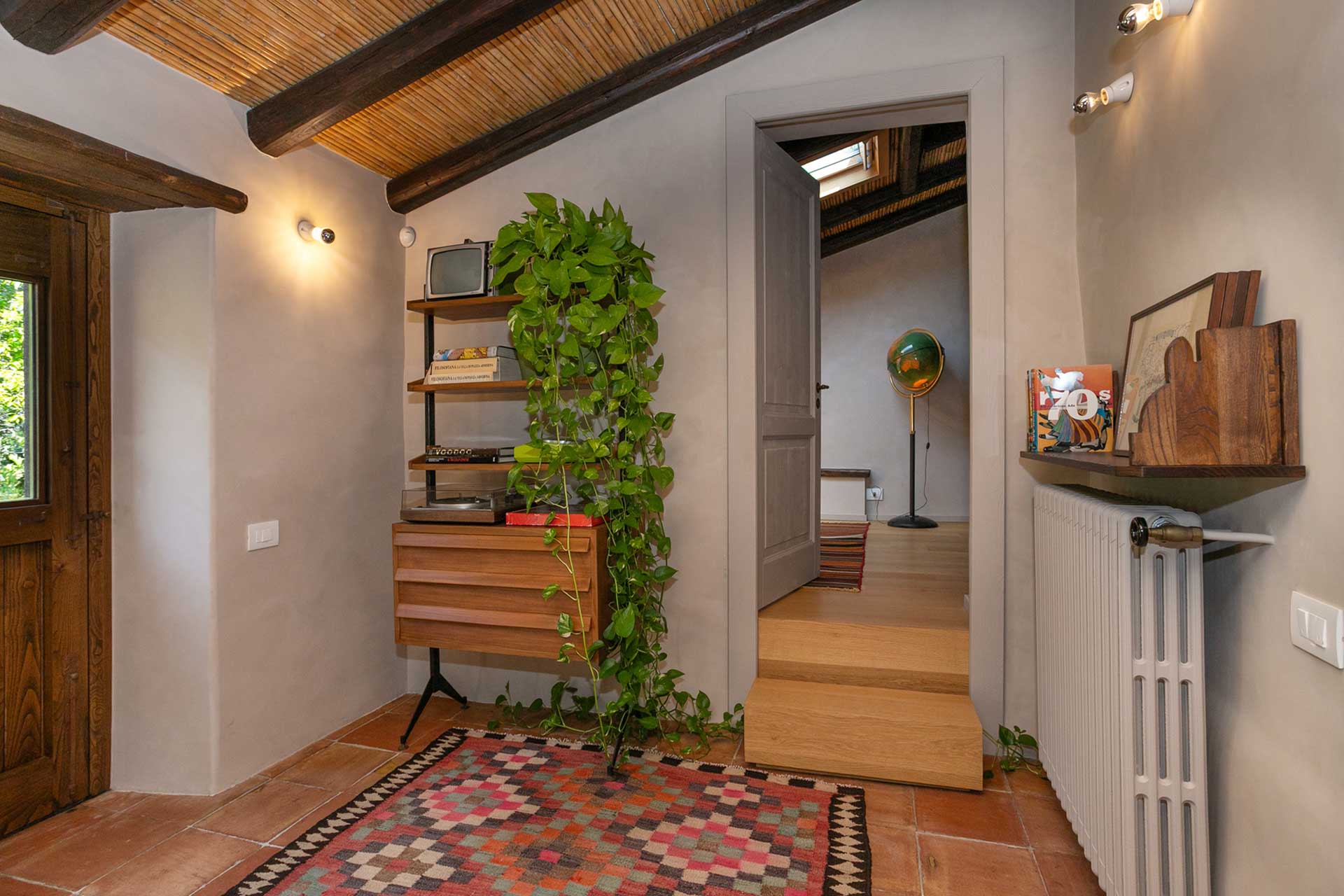 casa-varanni_house_sicily-italy_interior-design-detail.jpg