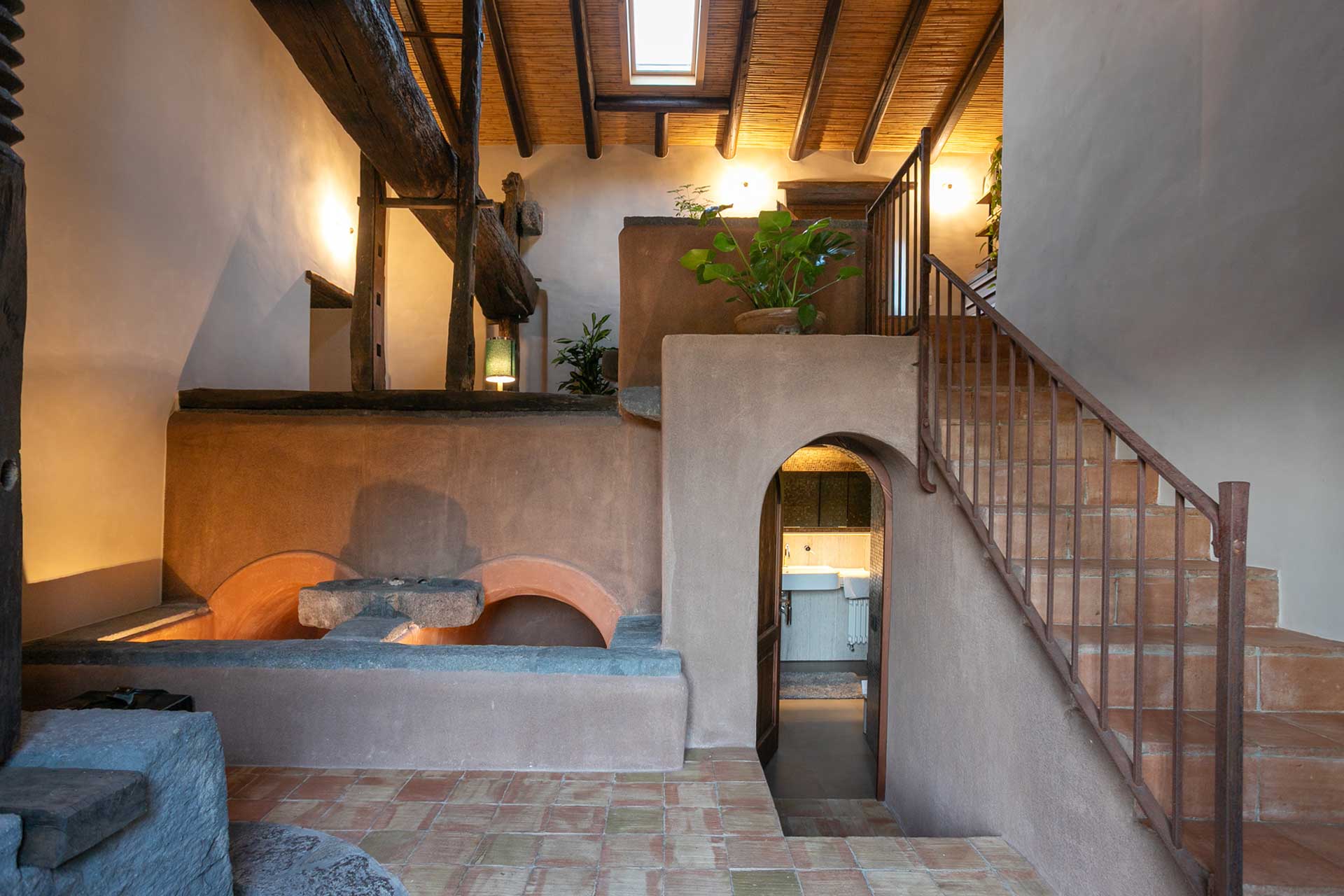 casa-varanni_house_sicily-italy_interior-design-space.jpg