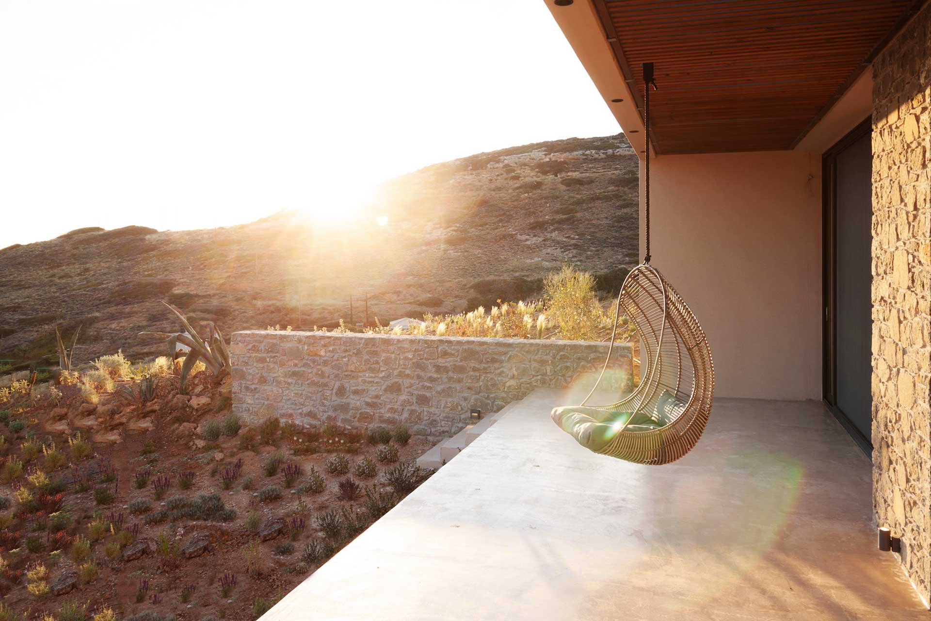 nuez-villas-ground-level-villa_villa_crete-greece_exterior.jpg