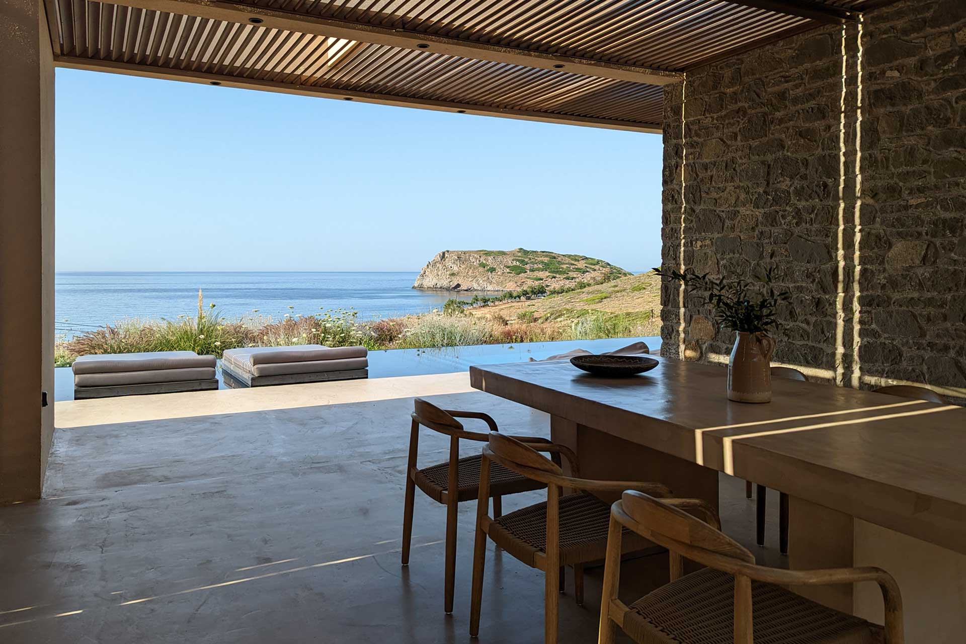nuez-villas-ground-level-villa_villa_crete-greece_exterior-terrace-table.jpg