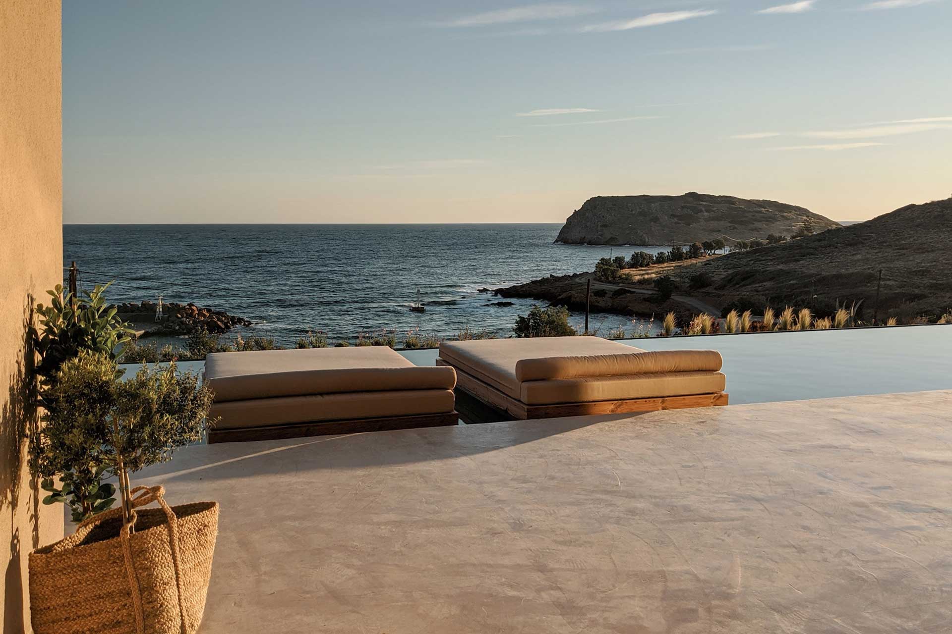 nuez-villas-ground-level-villa_villa_crete-greece_exterior-view.jpg