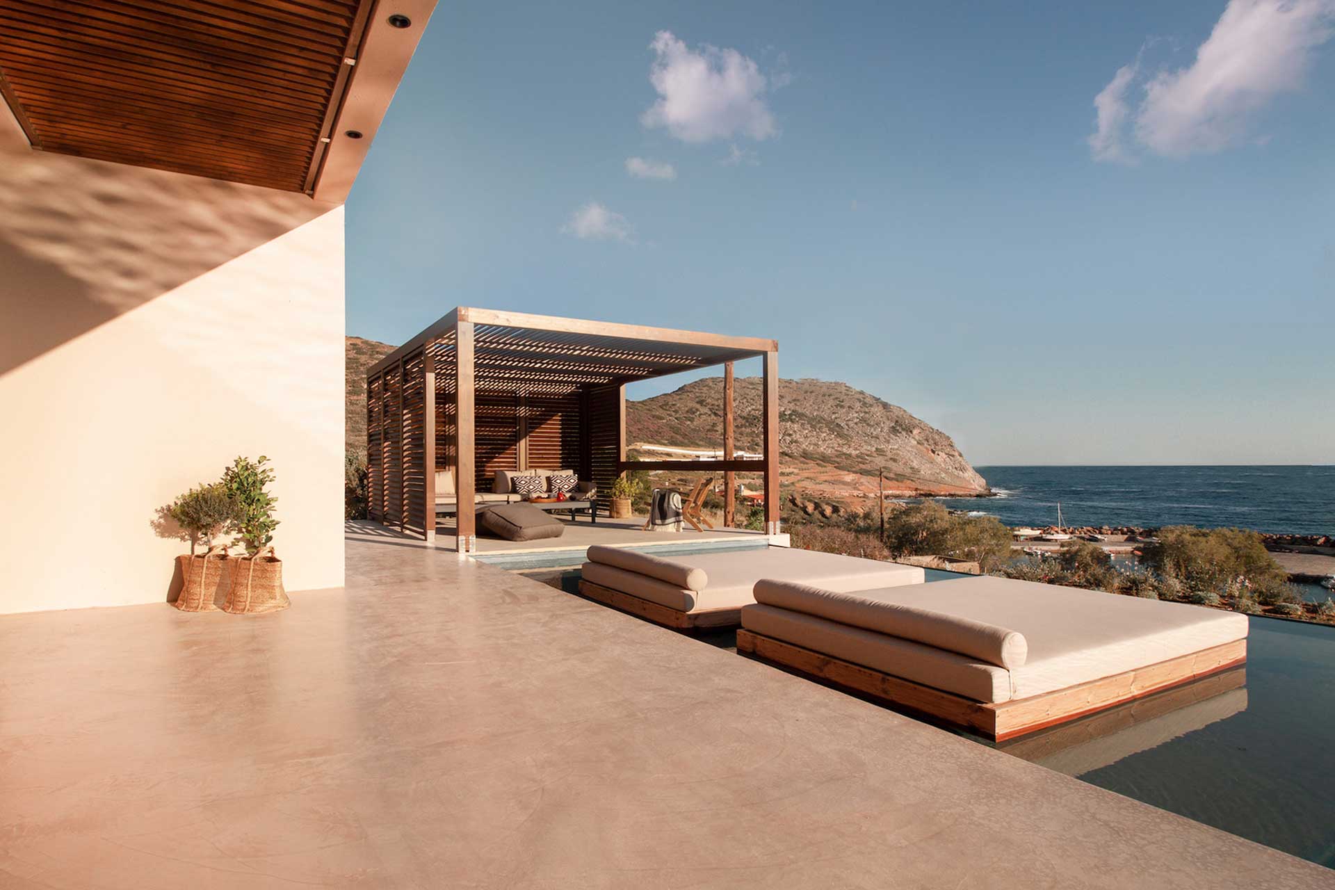 nuez-villas-ground-level-villa_villa_crete-greece_exterior-view-design.jpg
