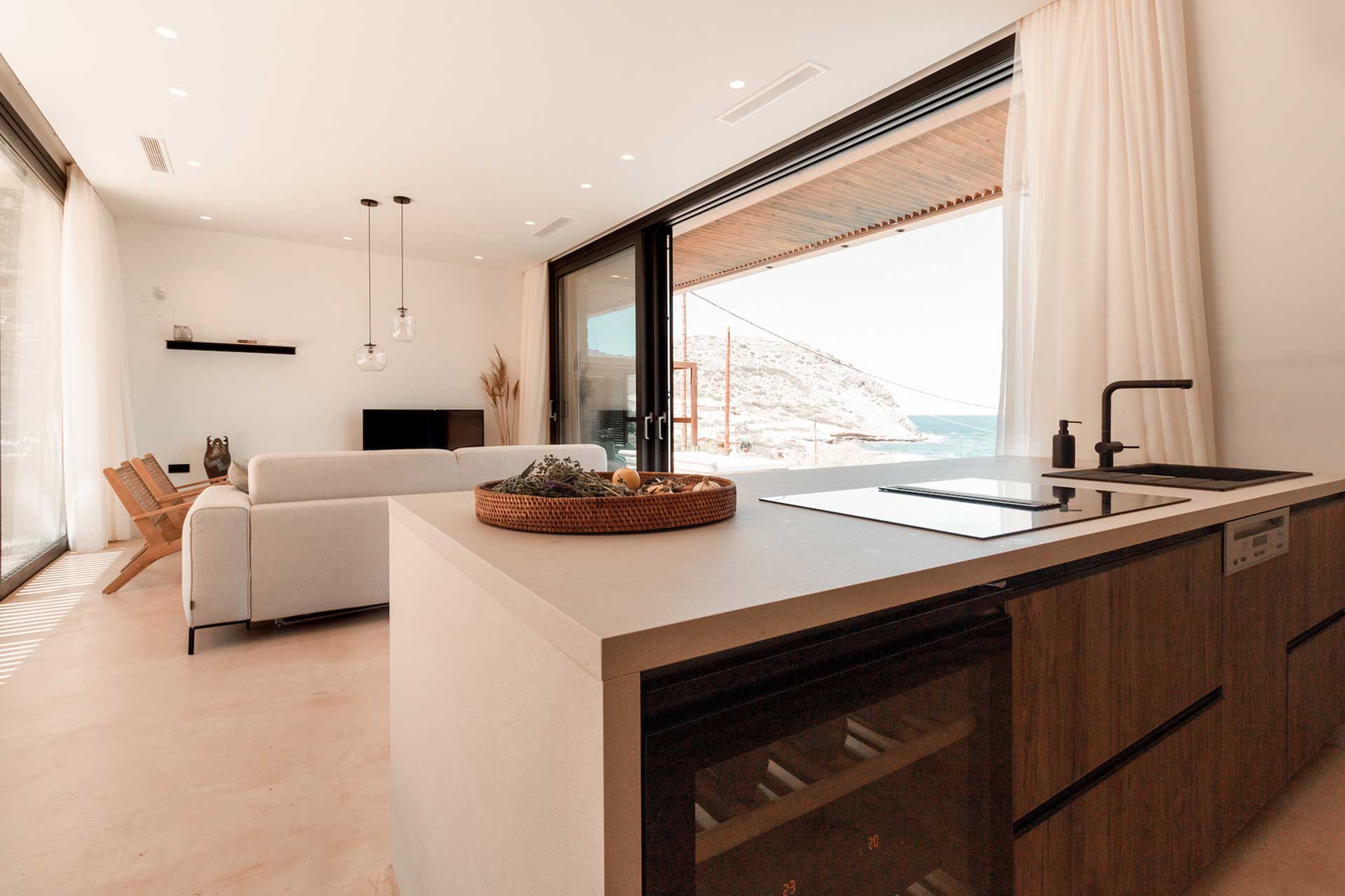 nuez-villas-ground-level-villa_villa_crete-greece_interior-kitchen.jpg